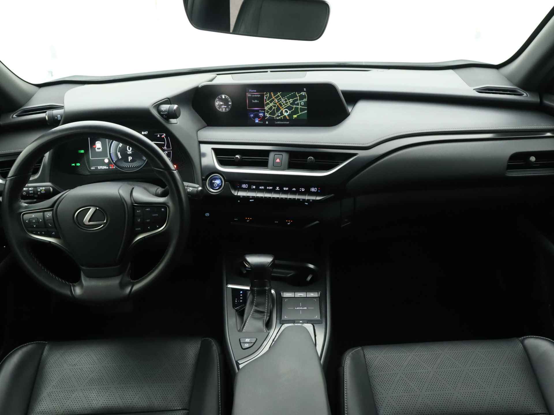 Lexus UX 250h AWD Sport Edition | Navigatie | Stoelverwarming | Leder | Elektrische Achterklep | - 5/39