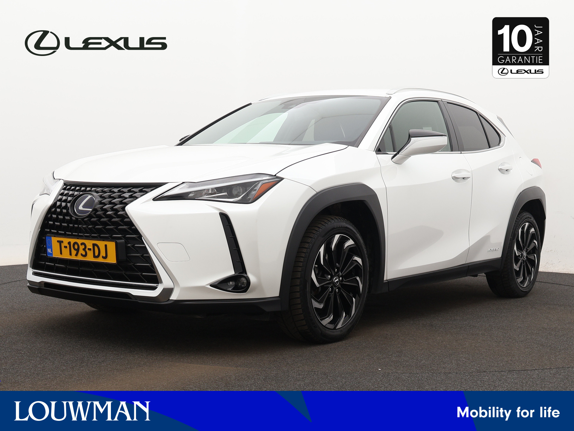 Lexus UX 250h AWD Sport Edition | Navigatie | Stoelverwarming | Leder | Elektrische Achterklep |