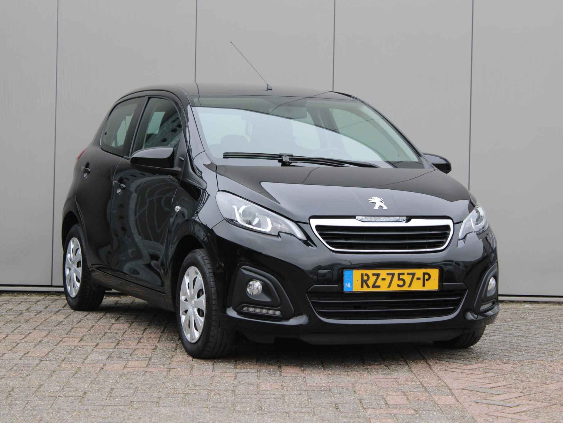 Peugeot 108 1.0 e-VTi Active | Airco / Bluetooth - 2/33