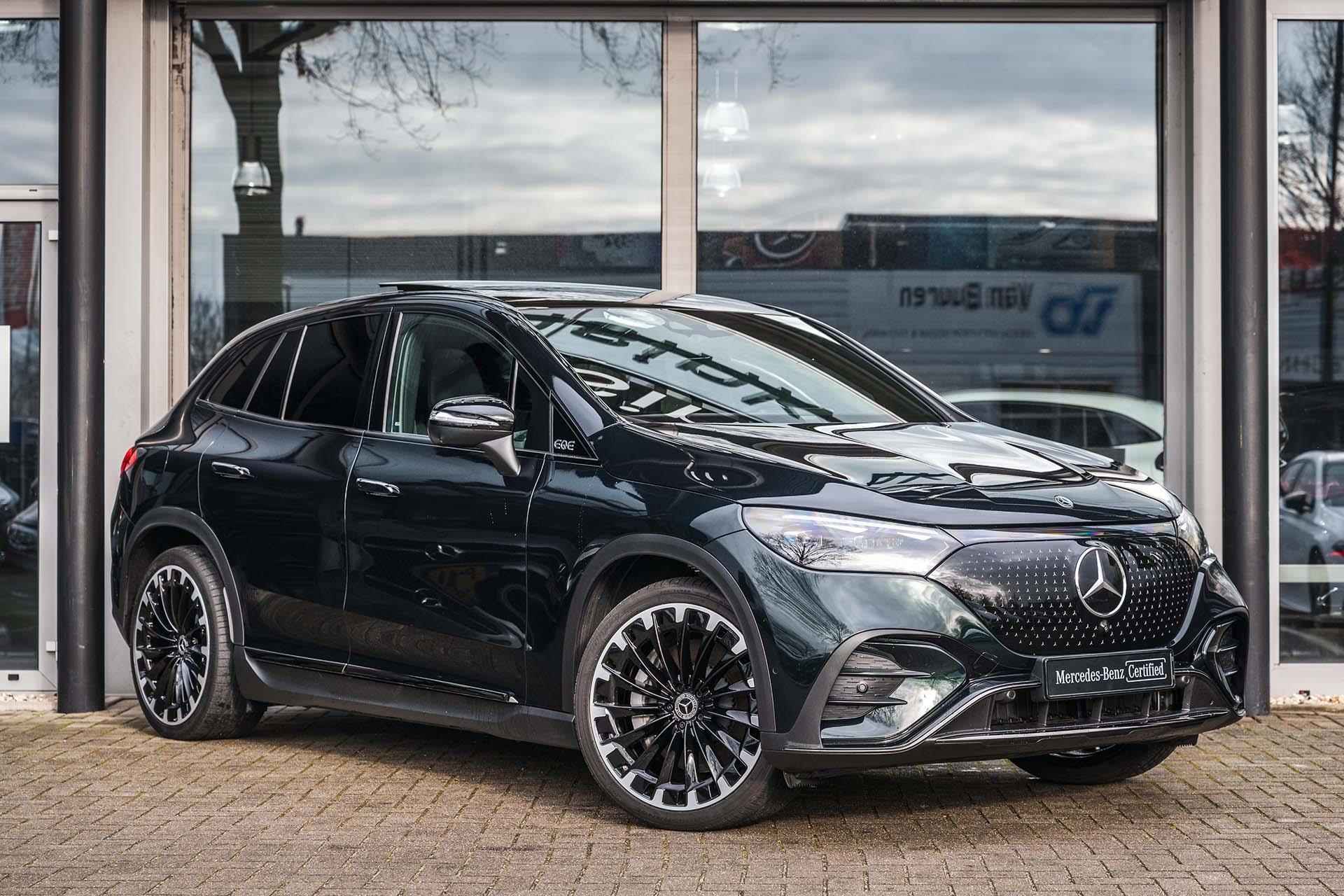 Mercedes-Benz EQE SUV 350+ AMG Premium | Trekhaak | Burmester 3D | Panoramadak | Rij-Assistentiepakket + | Smaragd Groen | 360-camera | Luchtvering | Digital Light | 22" | Keyless Entry | Apple Carplay | - 4/41
