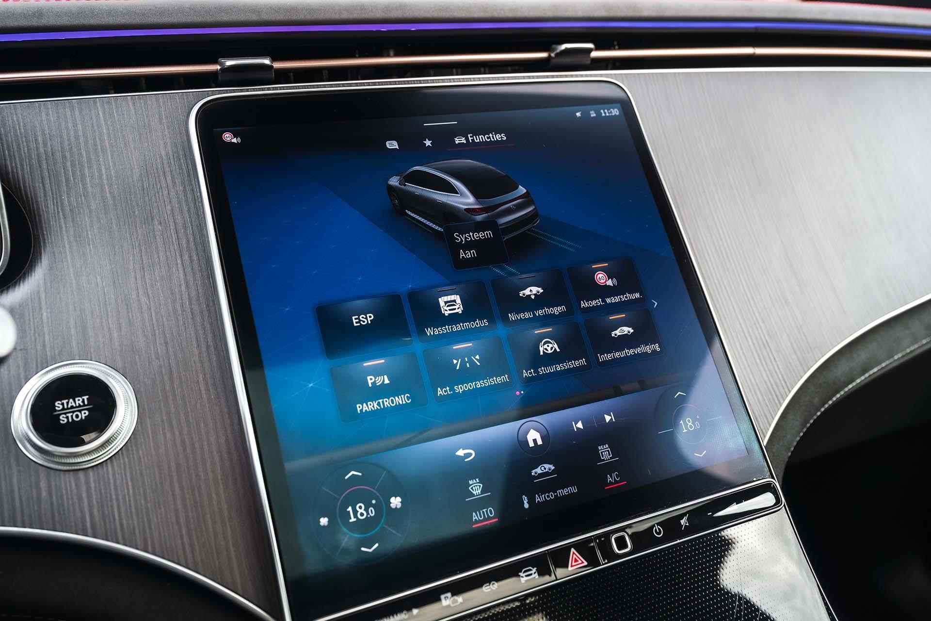 Mercedes-Benz EQE SUV 350+ AMG Premium | Trekhaak | Burmester 3D | Panoramadak | Rij-Assistentiepakket + | Smaragd Groen | 360-camera | Luchtvering | Digital Light | 22" | Keyless Entry | Apple Carplay | - 28/41
