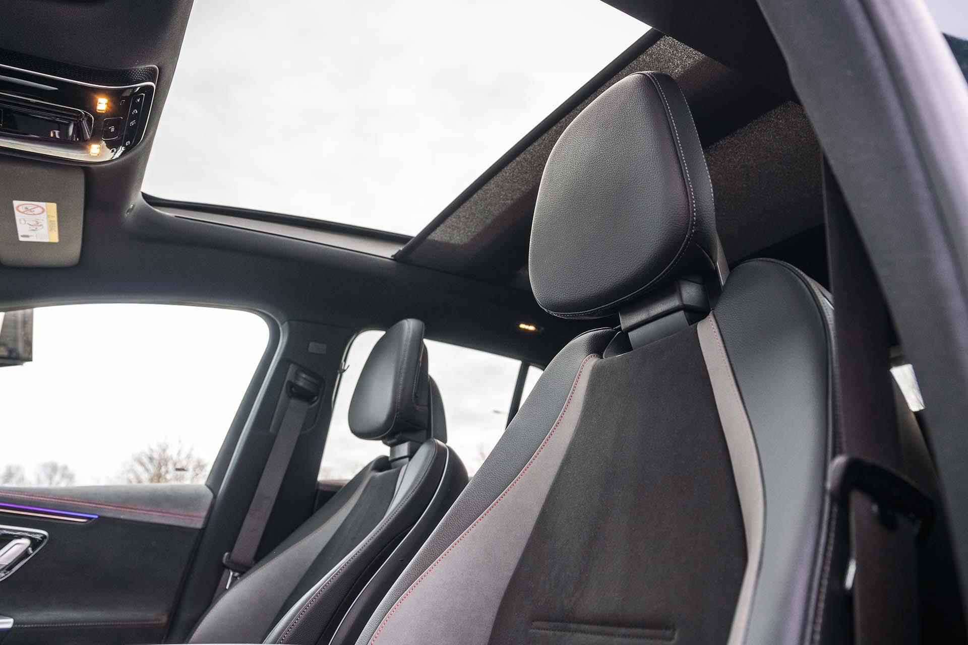 Mercedes-Benz EQE SUV 350+ AMG Premium | Trekhaak | Burmester 3D | Panoramadak | Rij-Assistentiepakket + | Smaragd Groen | 360-camera | Luchtvering | Digital Light | 22" | Keyless Entry | Apple Carplay | - 40/41