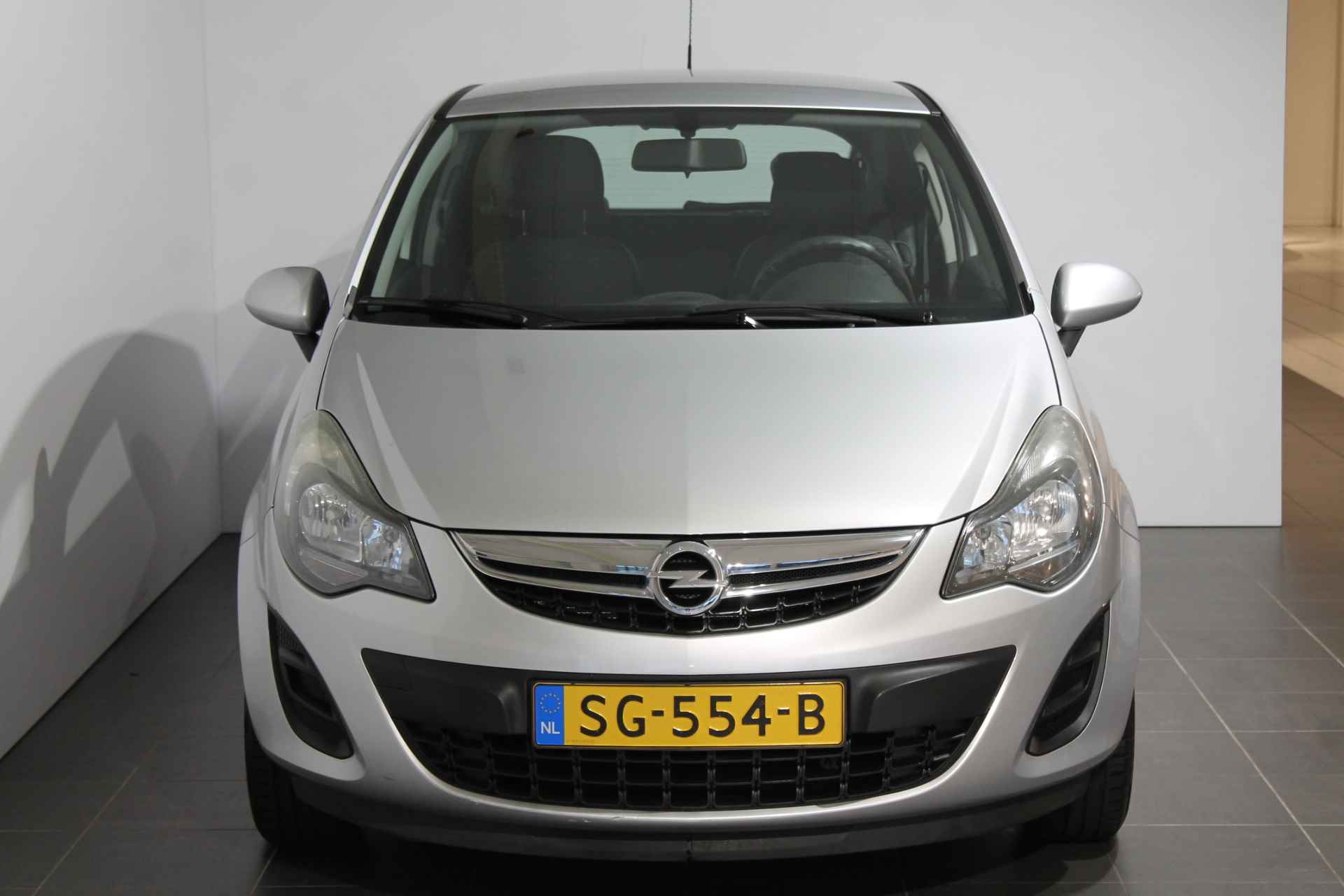 OPEL Corsa 1.2 Twinport 85pk 5d Edition - 6/17