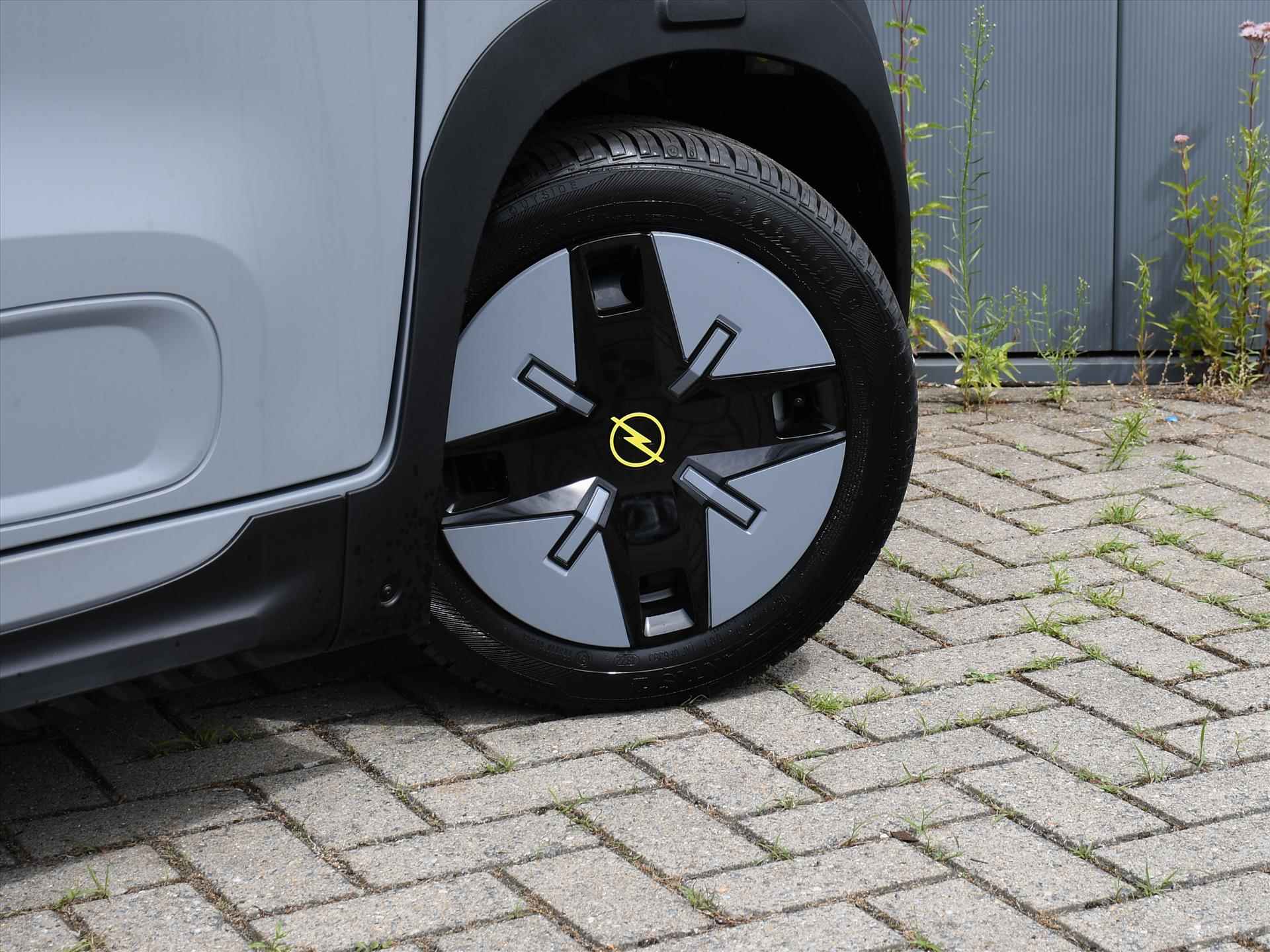 Opel Rocks-E Tekno 5,5 kWh 8,2pk 45km/h Automaat PANO-DAK | USB | FABRIEKSGARANTIE T/M 28-06-2025 - 6/8