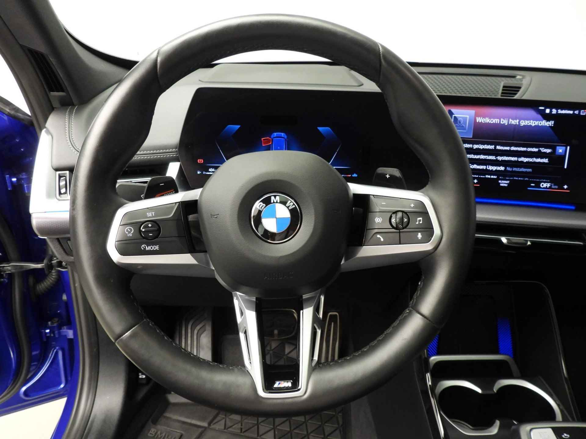 BMW X1 sDrive18i | M-Sportpakket | LED | Leder | HUD | Schuifdak | Elektr. zetels | Stoelverwarming | DAB | Harman-kardon sound | Alu 19 inch - 11/37