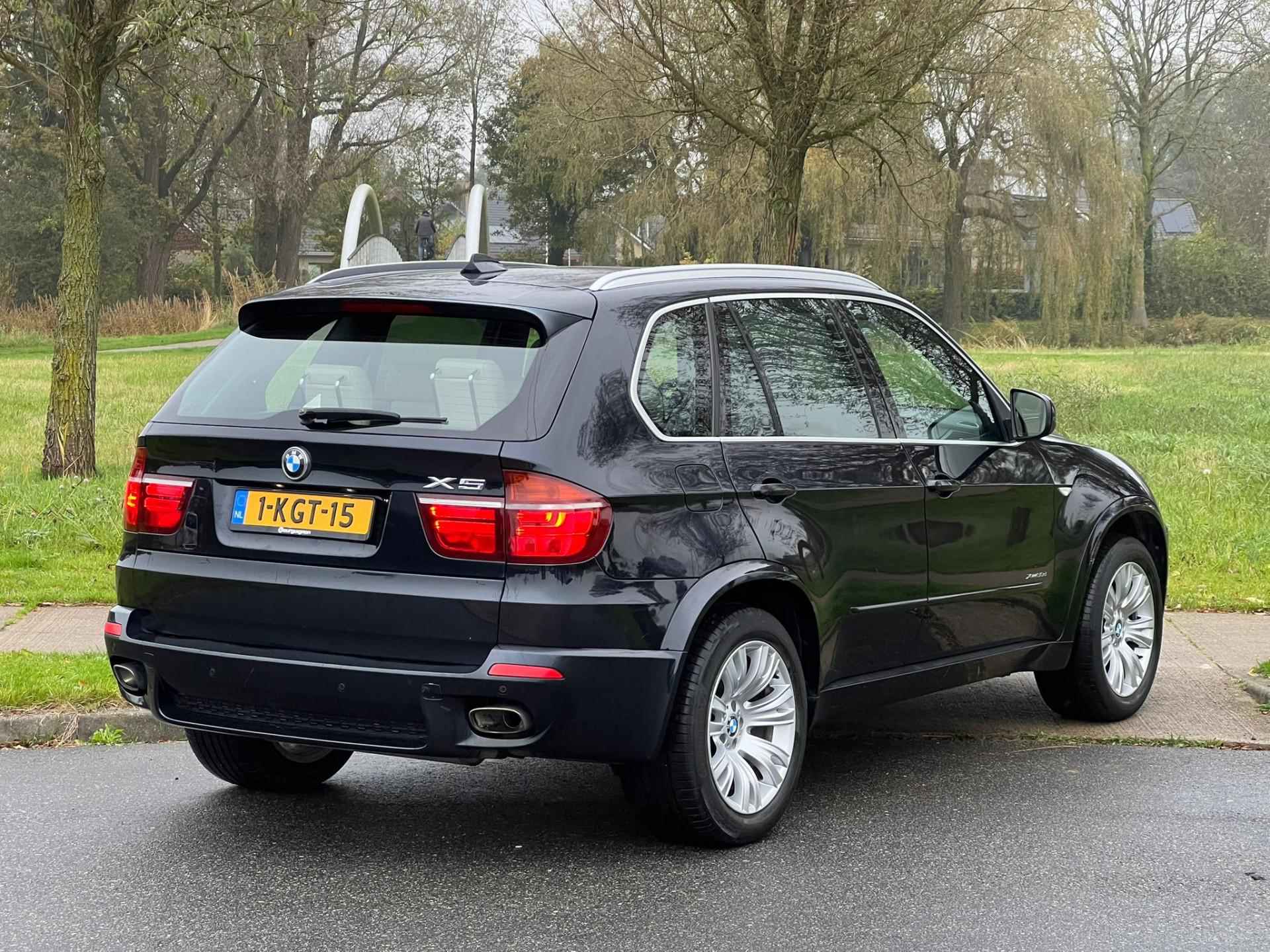 BMW X5 xDrive 30d 211 pk | 7 persoons! | Pano Dak | Leder | Luchtvering | Xenon | - 4/17