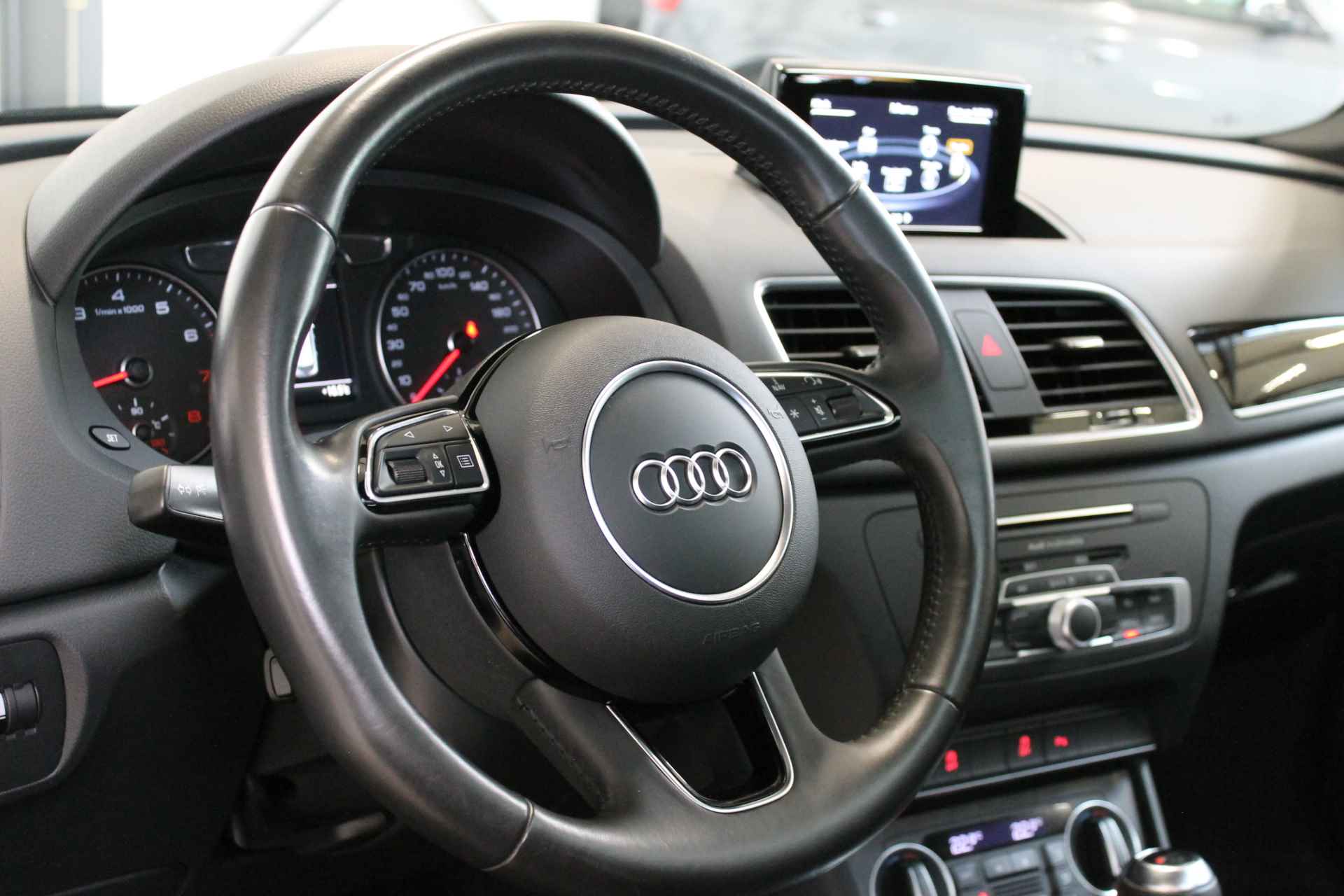 Audi Q3 1.4 TFSI 150pk Design Pro Line Plus | 1e Eigenaar | Leder | Panoramadak | Elek. klep | 100% (Dealer) onderhouden label - 24/45