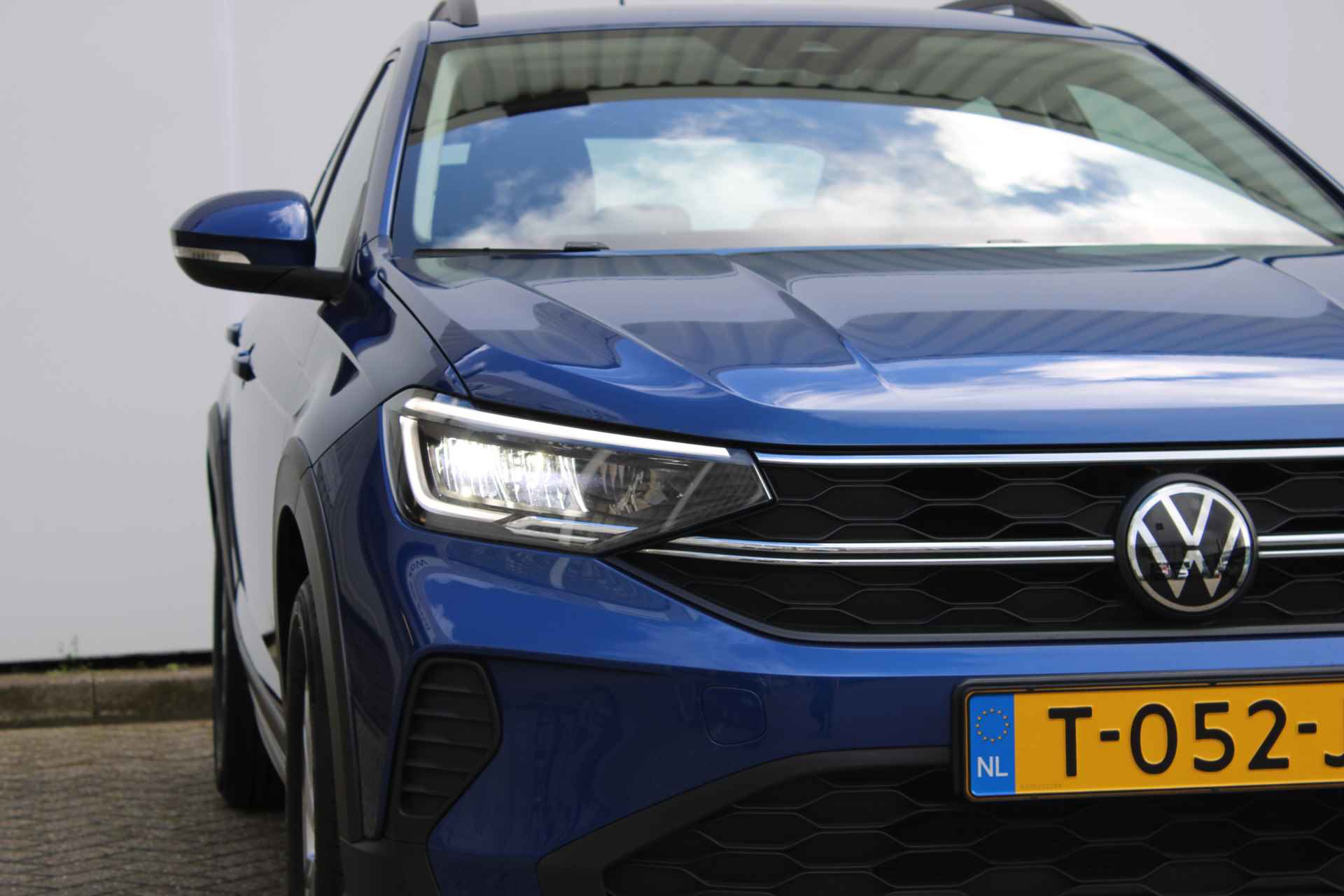 Volkswagen Taigo 1.0 TSI 95PK Life | Extra Fabrieksgarantie | App-Connect | 16'' LMV | Airco | Armsteun v | 1ste Eigenaar | ACC - 39/40