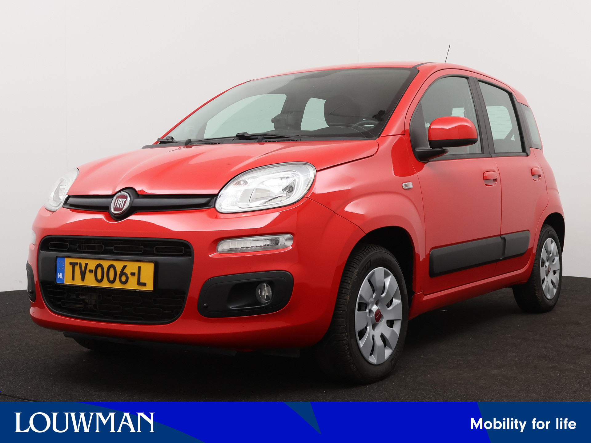 Fiat Panda 0.9 TwinAir Lounge | Airco | Parkeersensoren achter | Trekhaak |