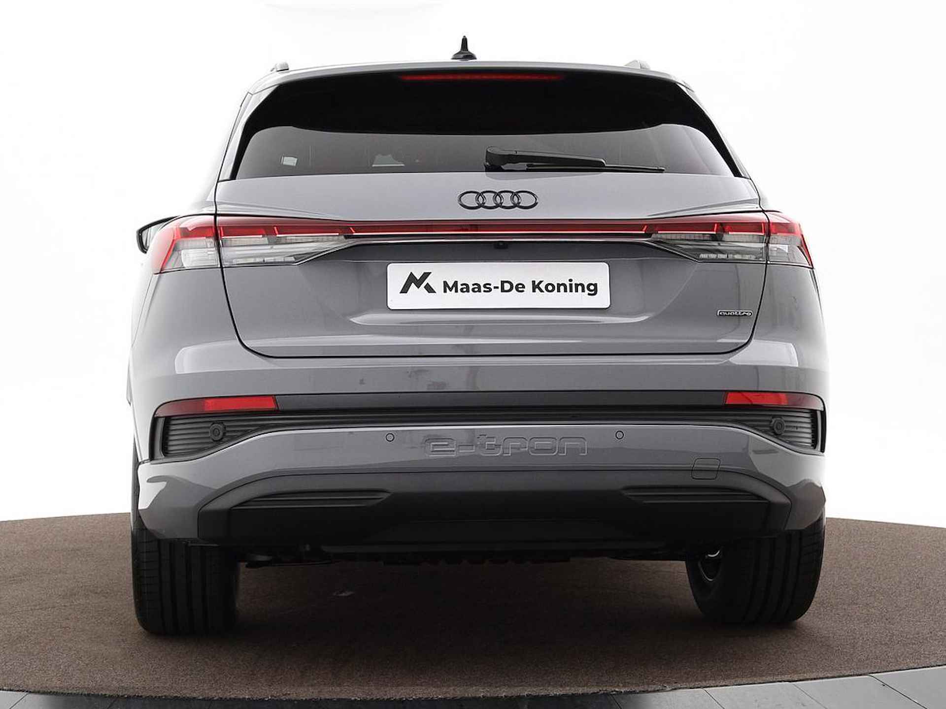 Audi Q4 e-tron 45 quattro Advanced edition 286 PK · MEGA Sale · Assistentiepakket plus · Comfortpakket · Privacy glas - 22/31