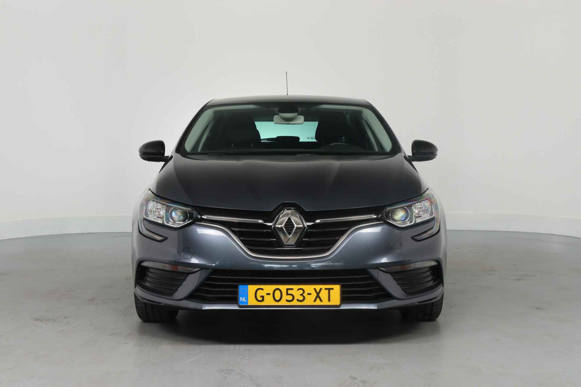 Renault Mégane 1.3 TCe Limited | 1e Eigenaar! | Navi | Clima | Keyless | Trekhaak | Parkeersensoren | Lichtmetalen Velgen - 3/37