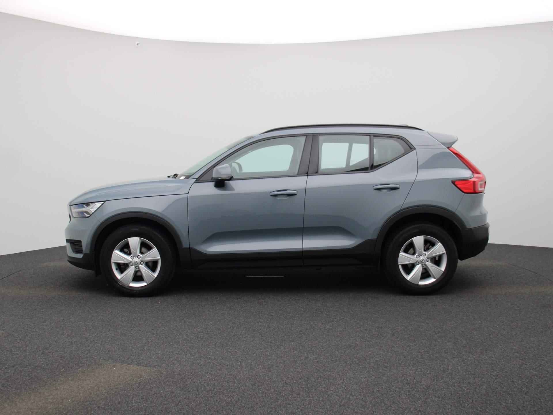 Volvo XC40 1.5 T3 Momentum | Navigatie | Climate control | LMV | Parkeer sensoren | LED | Camera | - 5/38