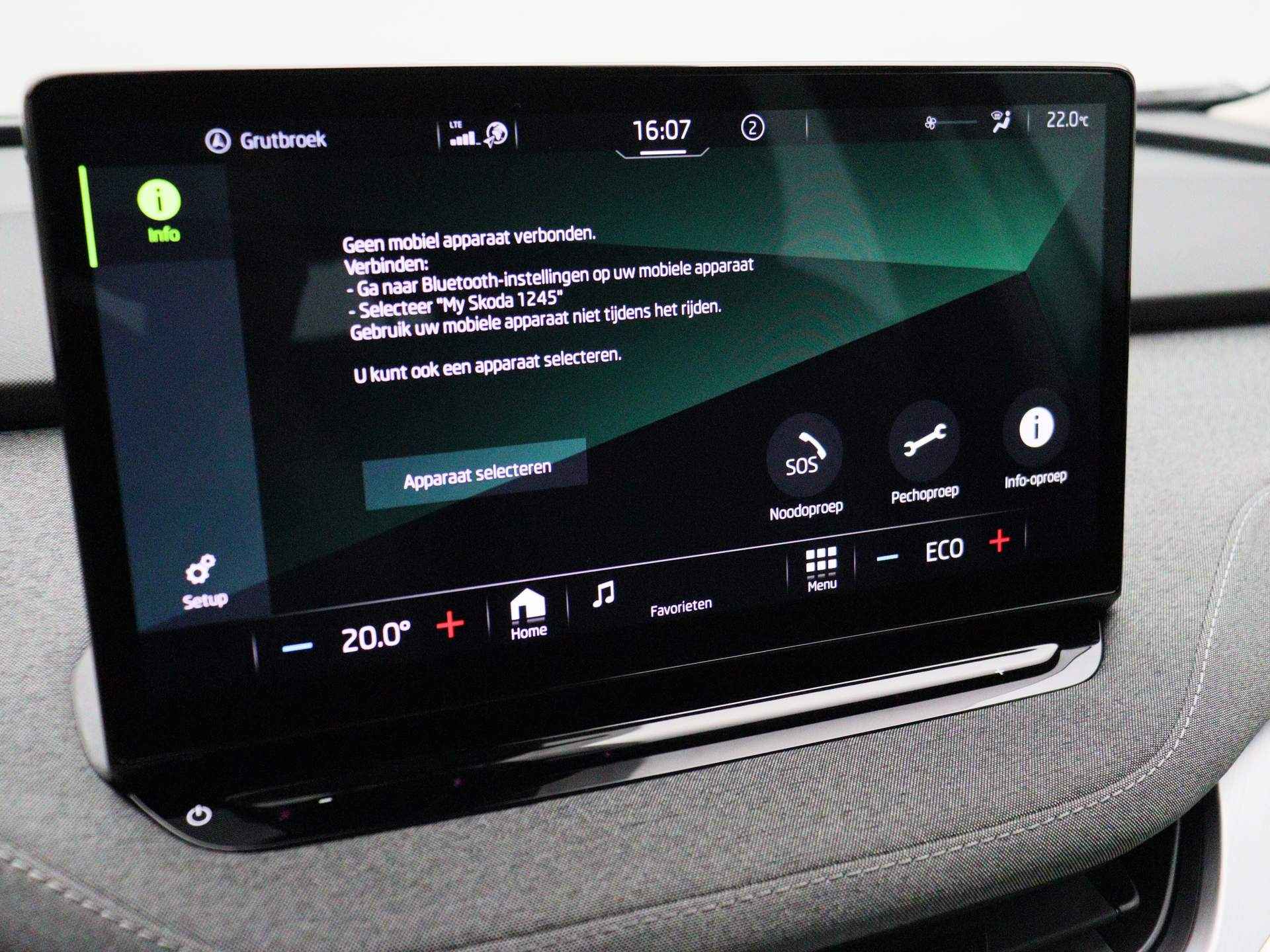 Škoda Enyaq iV 60 180pk Automaat Achteruitrijcamera, Navigatie, Adaptive cruise control, Parkeersensoren, Airco, DAB, App connect, LED verlichting - 20/38