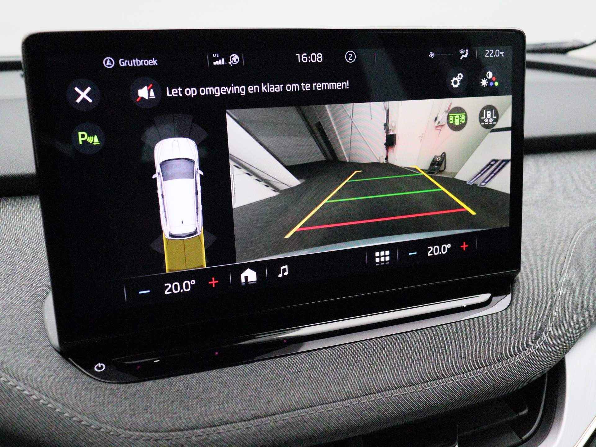 Škoda Enyaq iV 60 180pk Automaat Achteruitrijcamera, Navigatie, Adaptive cruise control, Parkeersensoren, Airco, DAB, App connect, LED verlichting - 21/38