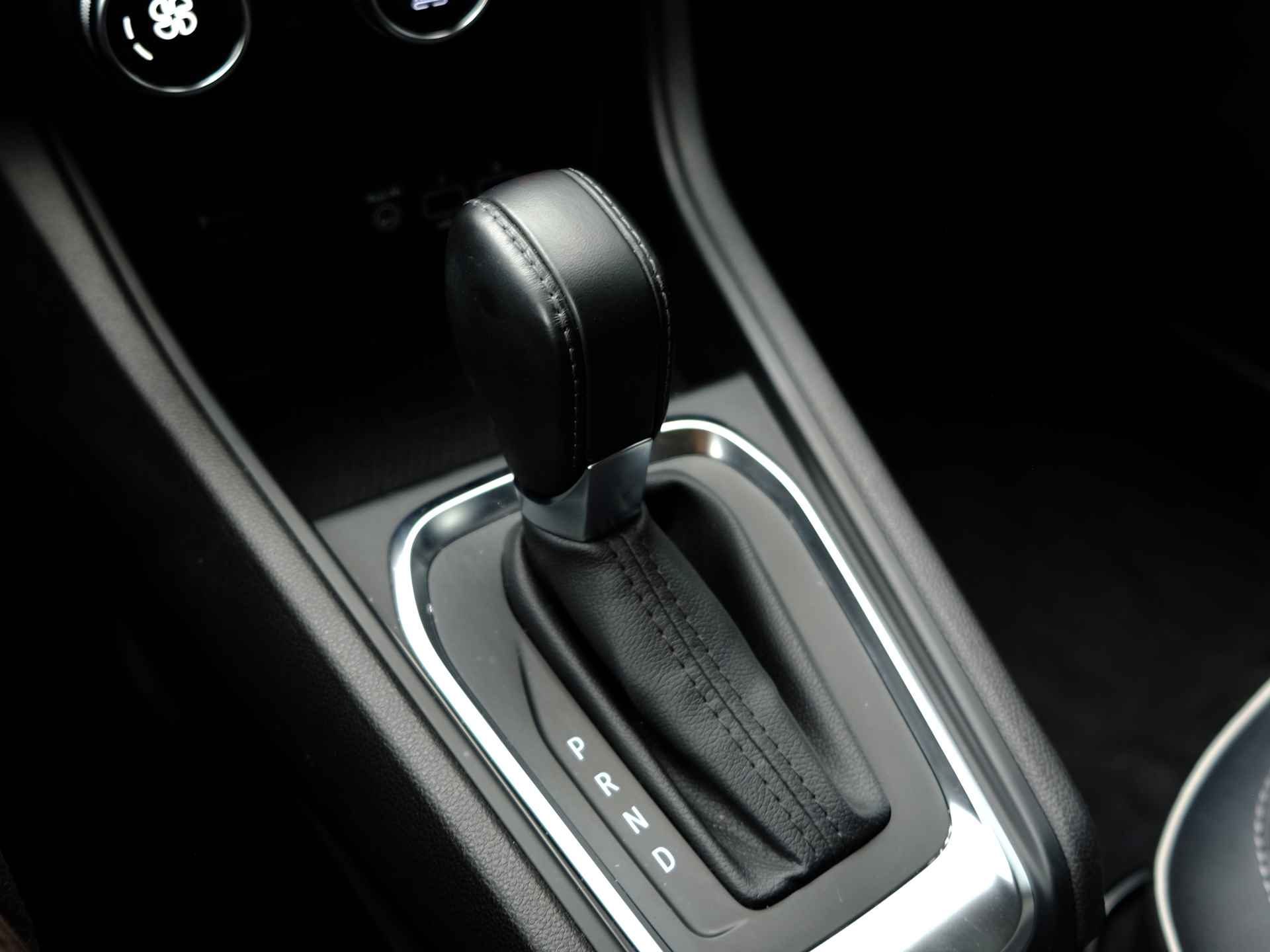 Renault Captur Micro-Hybrid 140pk Intens Automaat | Park. Sensoren V+A | Camera | Navigatie - 14/17