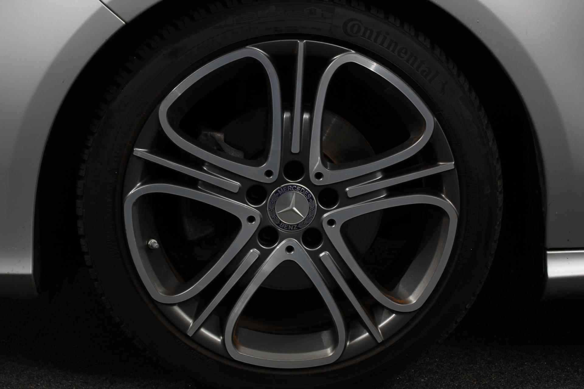 Mercedes-Benz CLA-klasse 180 Prestige | Standkachel | Trekhaak | Xenon | Navigatie | Stoelverwarming | - 25/31
