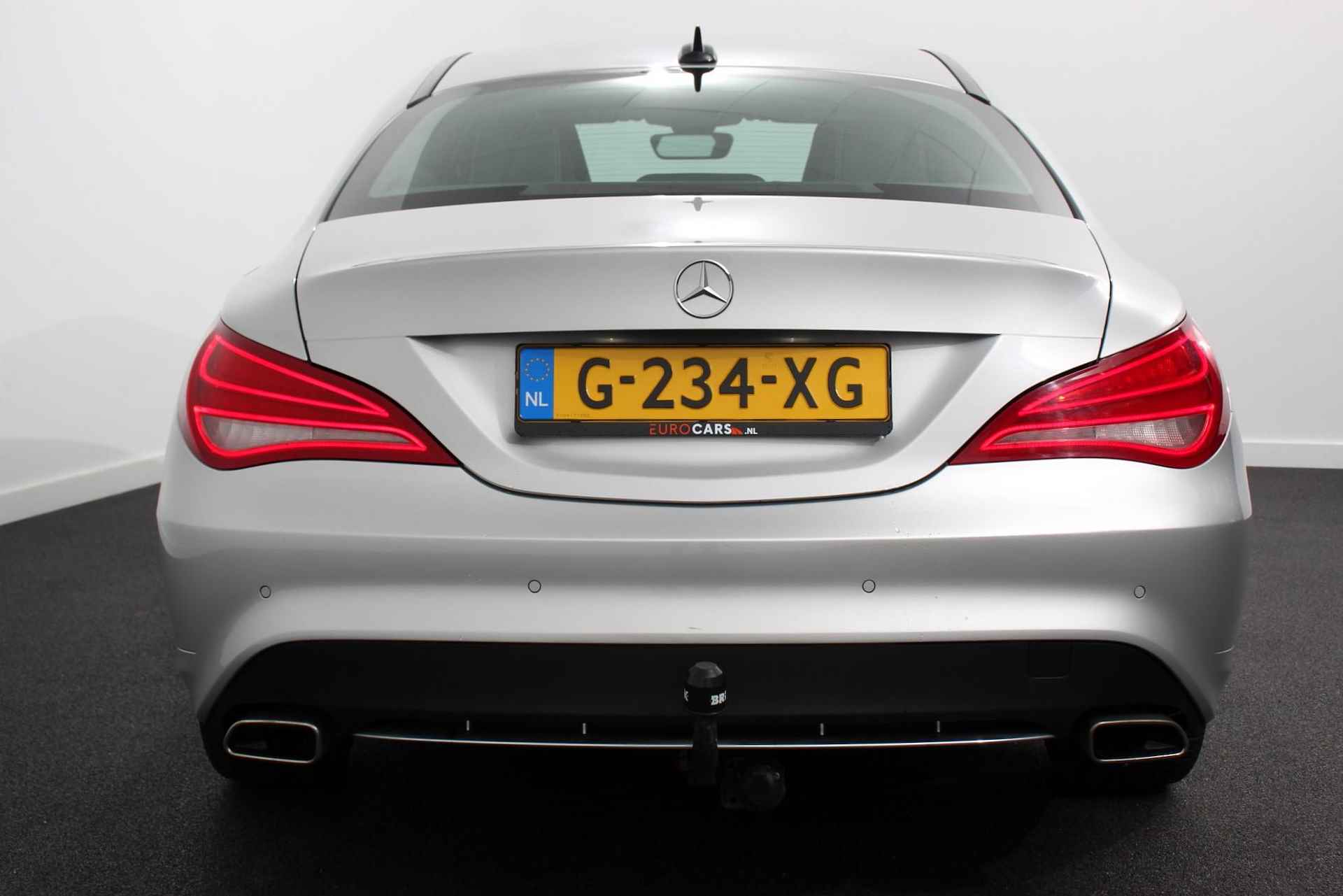 Mercedes-Benz CLA-klasse 180 Prestige | Standkachel | Trekhaak | Xenon | Navigatie | Stoelverwarming | - 4/31