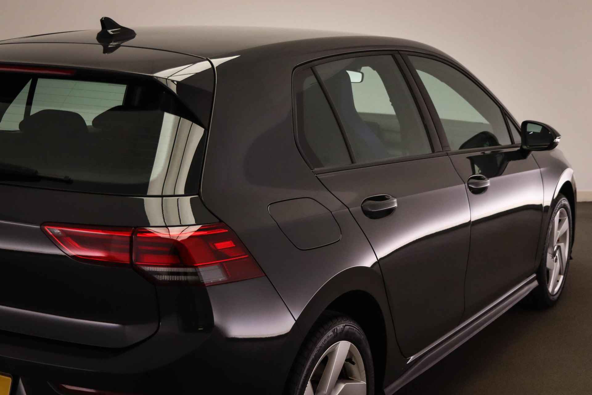 Volkswagen Golf 1.4 eHybrid GTE | PHEV | IQ LIGHT | NAVIGATIE | DAB | DRAADLOZE LADER - 20/50
