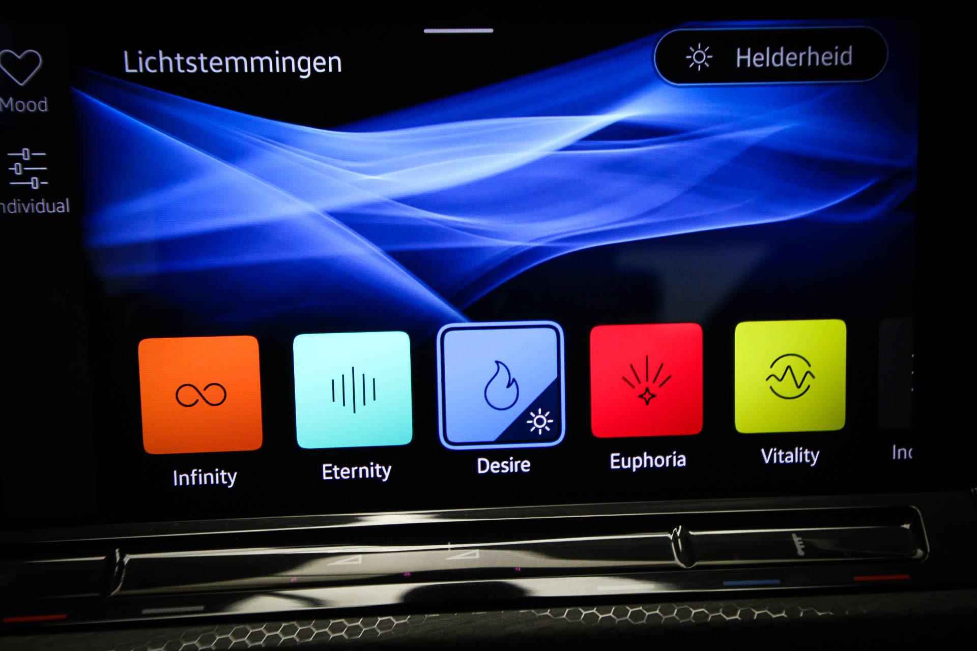 Volkswagen Golf 1.4 eHybrid GTE | PHEV | IQ LIGHT | NAVIGATIE | DAB | DRAADLOZE LADER - 45/50