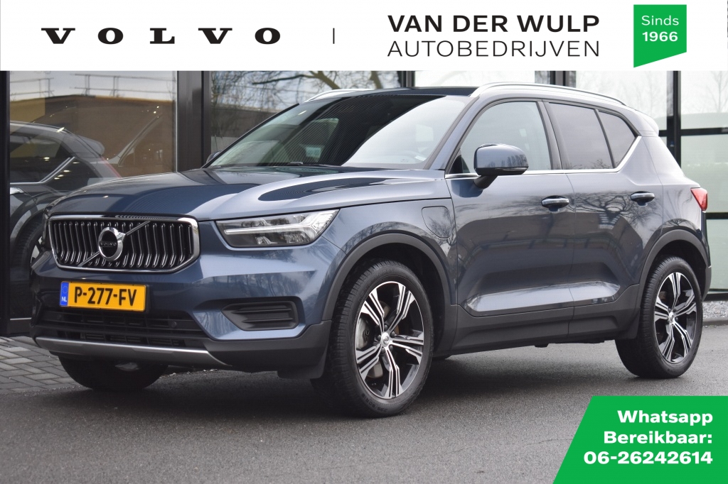 Volvo XC40 T4 211pk Recharge Inscription | Climate | Trekhaak | Camera