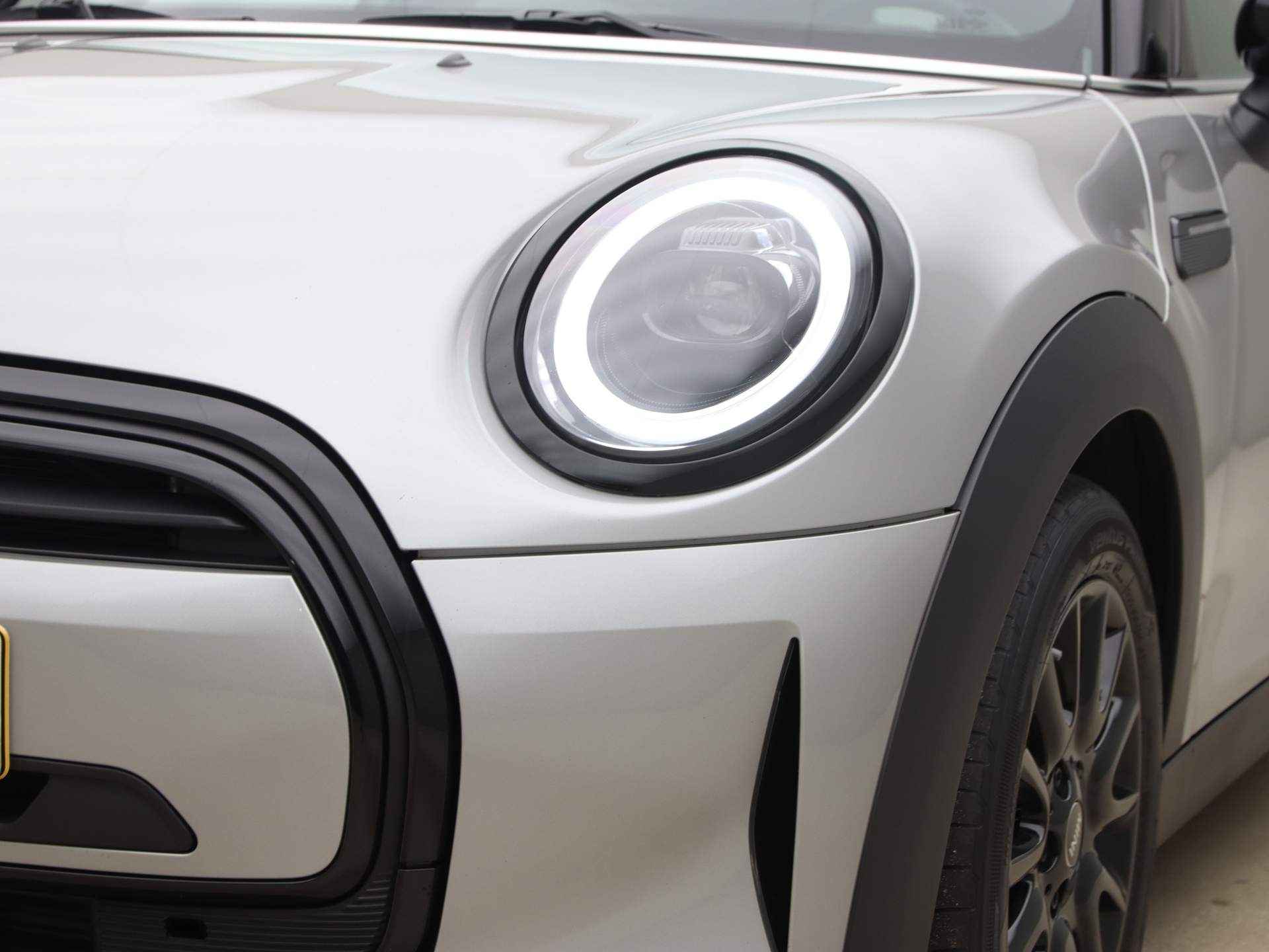 MINI 5-deurs Cooper Camden Edition Aut. - 20/24