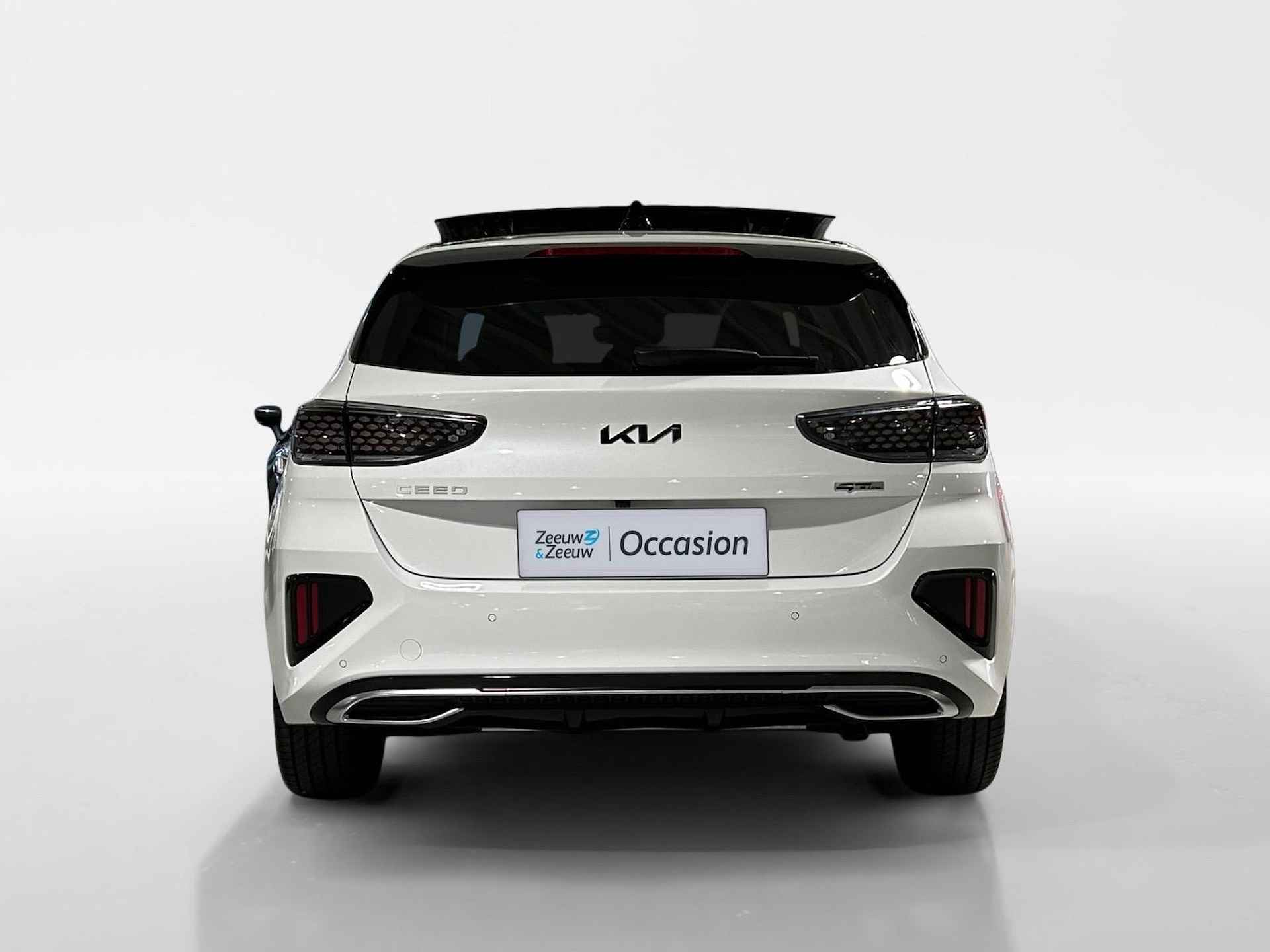 Kia Ceed 1.0 T-GDi GT-Line | Navi | Apple Carplay/ Android Auto | Stoel + Stuurverwarming | Schuif/ Kanteldak | Parkeersensoren + Camera Achter| 17” Lichtmetalen Velgen | Dodehoekdetectie | Rijstrooksensor met Correctie | Licht+ Regensensor - 5/33