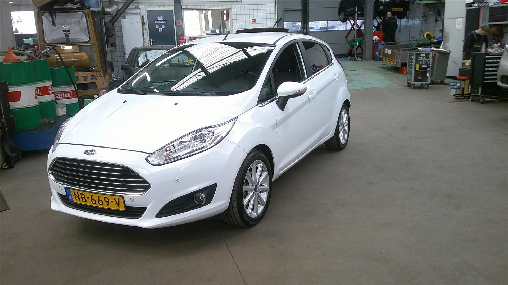 Ford Fiesta 1.0 EcoBoost 100PK 5D S/S PowerShift Titanium