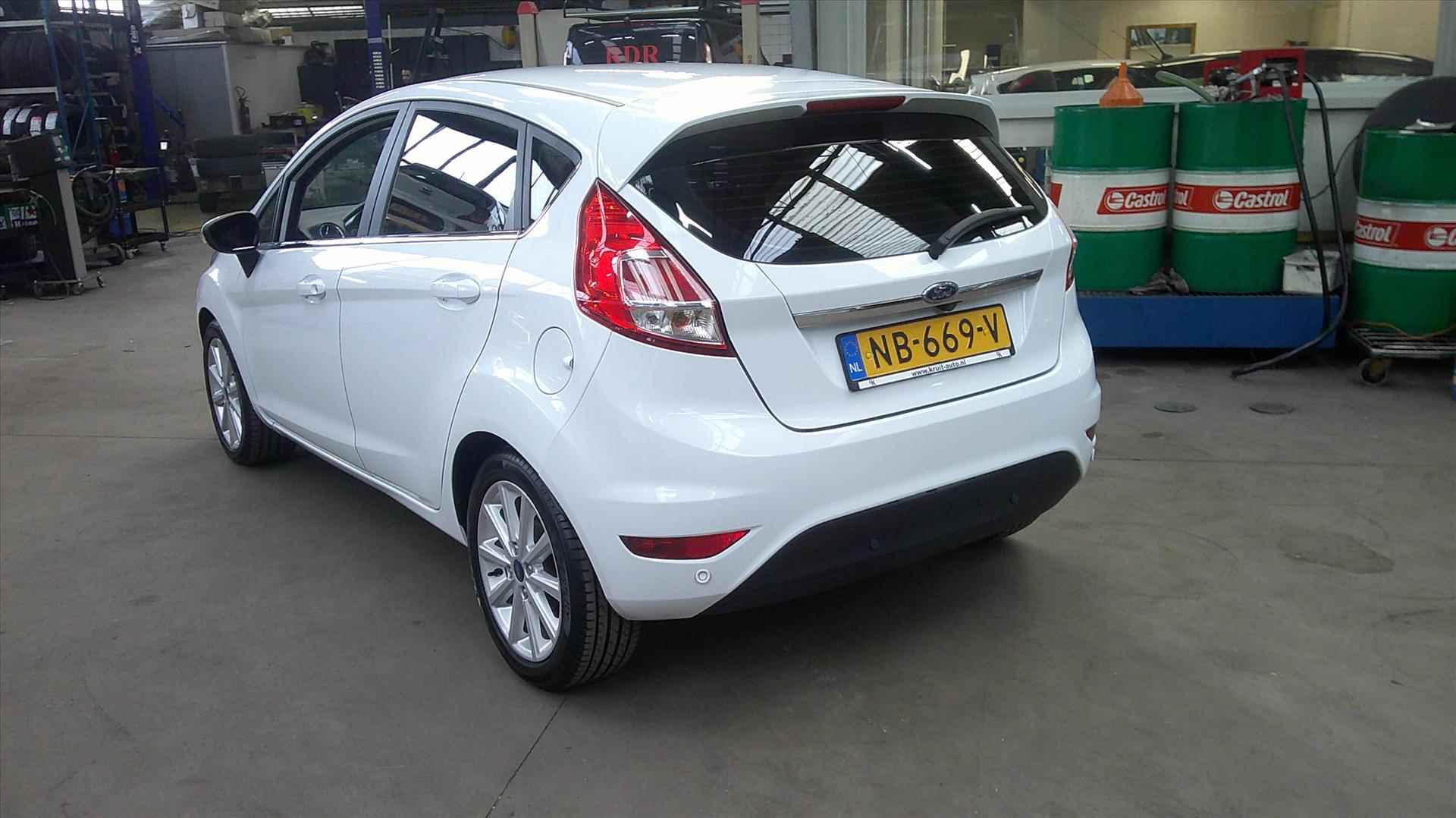 Ford Fiesta 1.0 EcoBoost 100PK 5D S/S PowerShift Titanium - 3/19