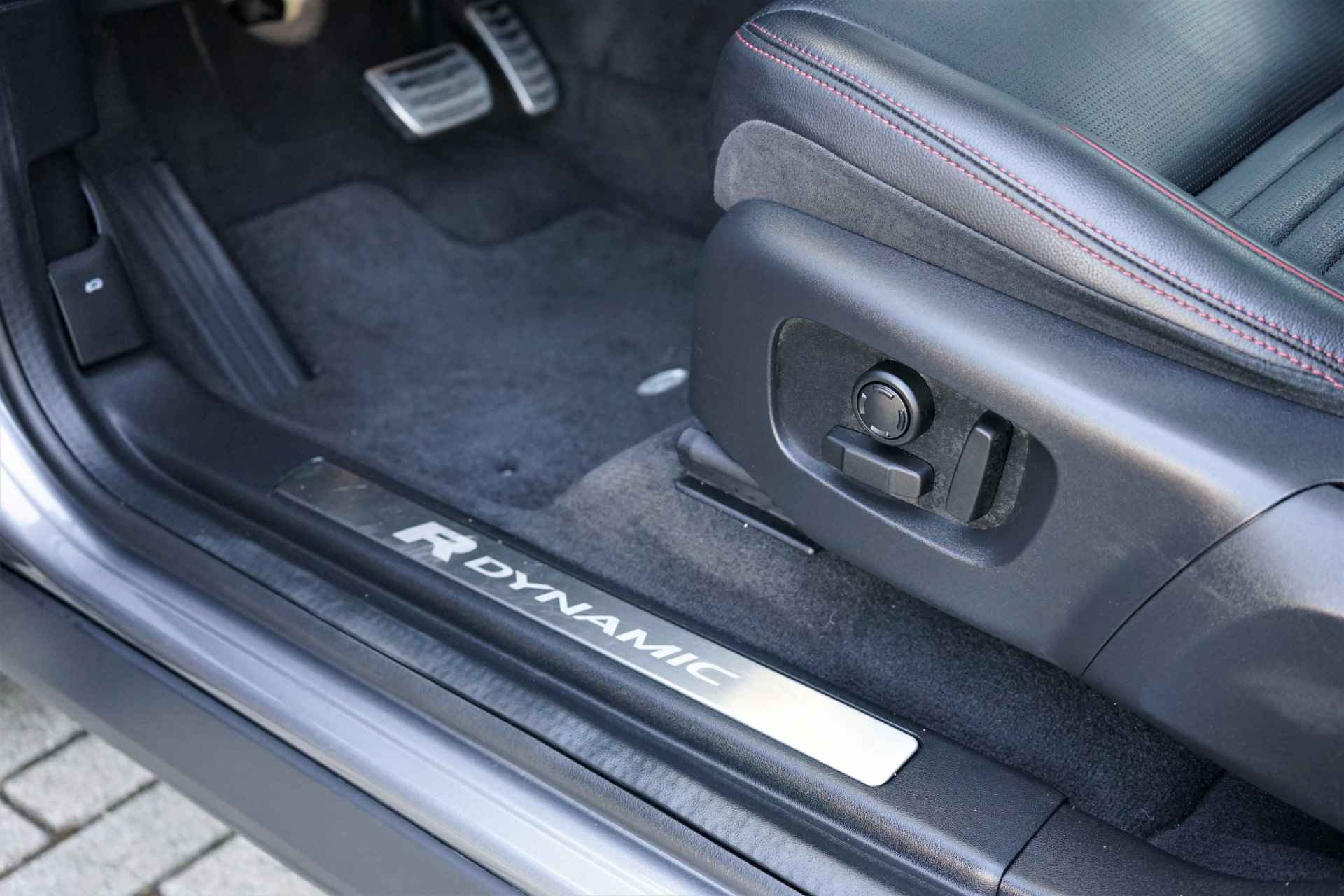 Land Rover Discovery Sport P200 2.0 R-Dynamic S | Panorama dak | Verwarmde voorstoelen | Interactive Driver Display | - 10/29