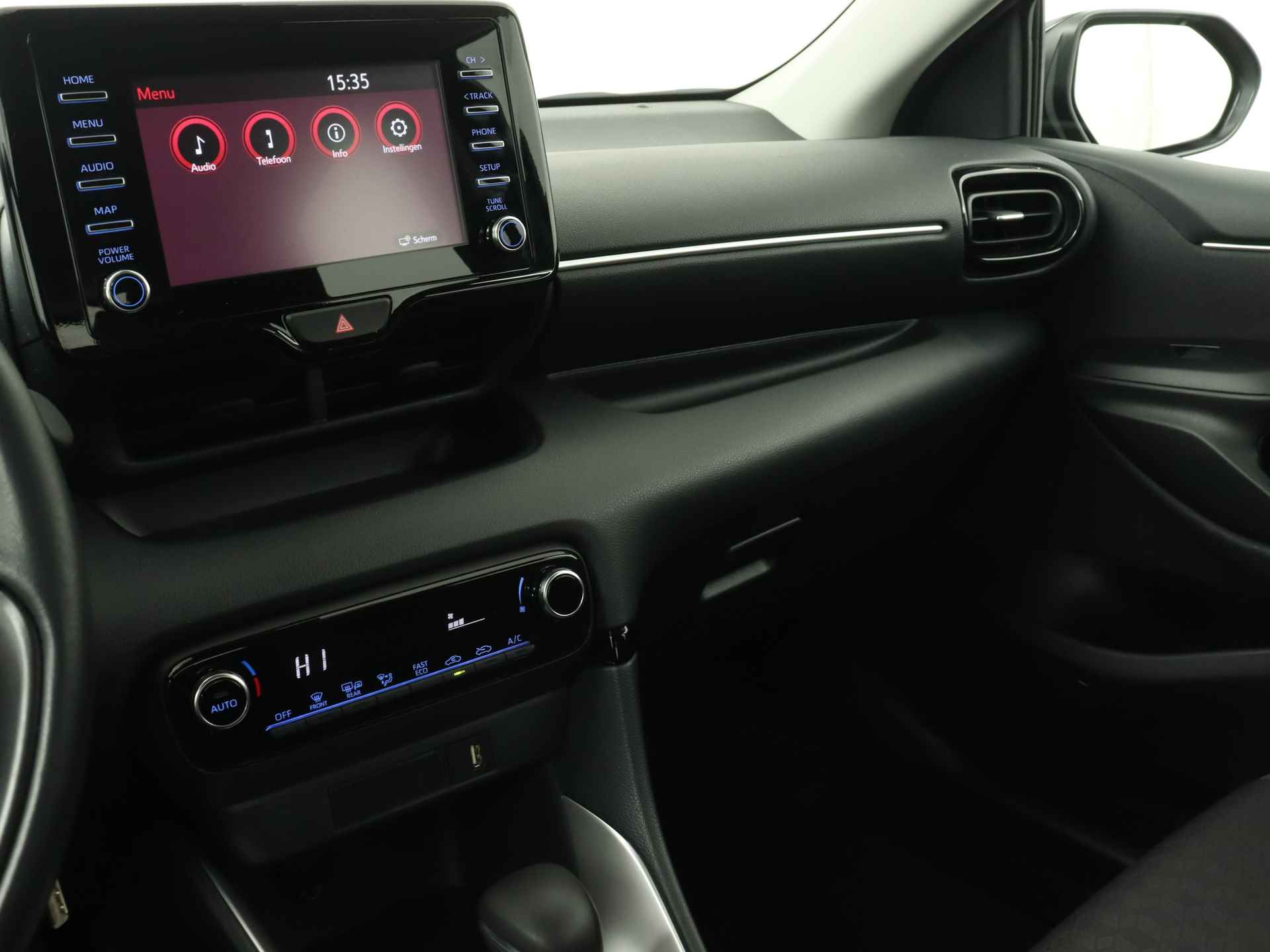 Toyota Yaris 1.5 Hybrid Active | Apple CarPlay | Camera | Camera | Climate Control | Cruise Control Adaptief | - 10/43