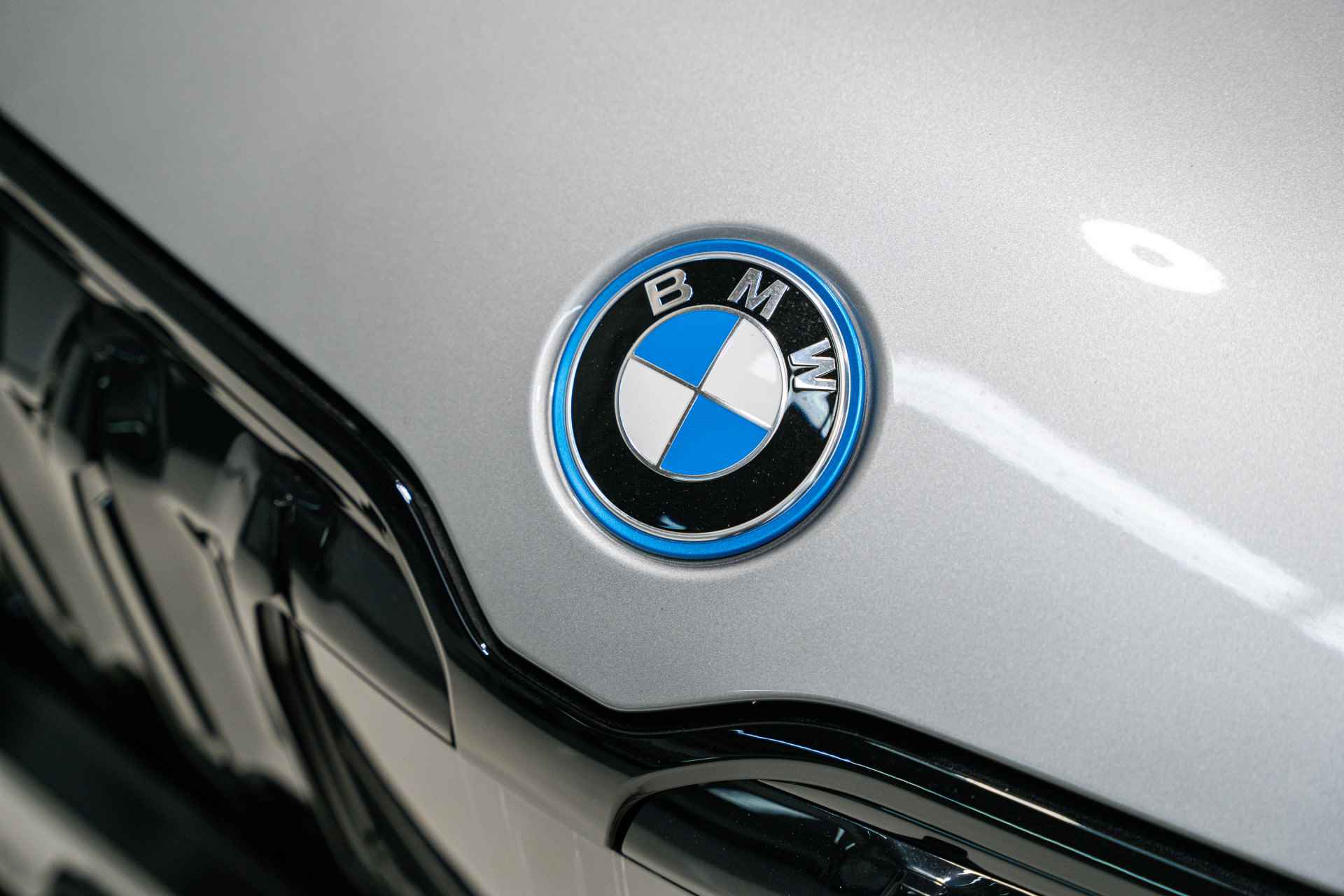 BMW iX1 xDrive30 Launch Edition M Sportpakket - 30/38