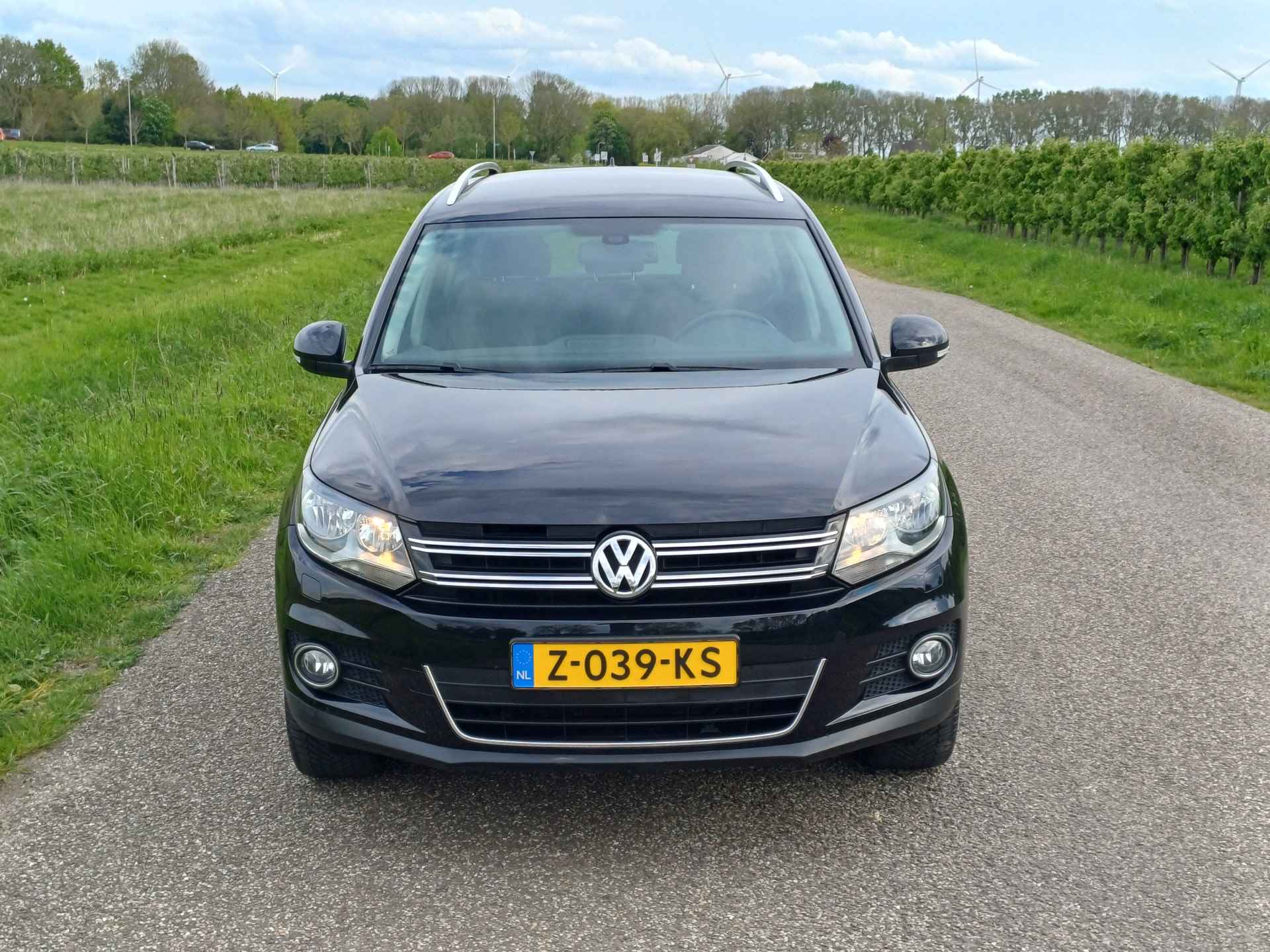 Volkswagen Tiguan 1.4 TSI Sport&Style Clima. | Navi. | Cruise | Trekh. | Stoelverw. | 100% onderh. | Mooie auto! - 5/46