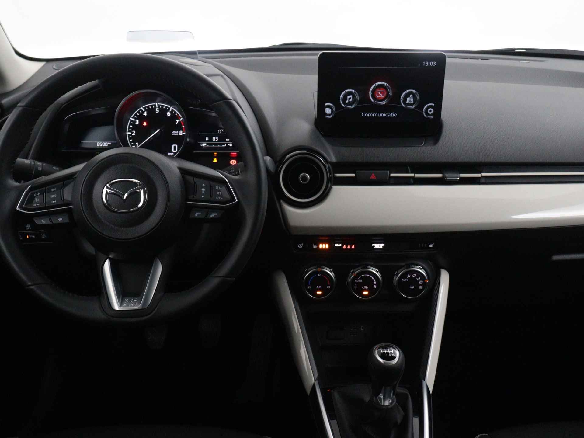 Mazda 2 1.5 e-SkyActiv-G 90 Exclusive-Line | Navigatie | 360 Camera | Parkeersensoren | Head up Display | Stoel en stuurwiel verwarmd | - 6/46