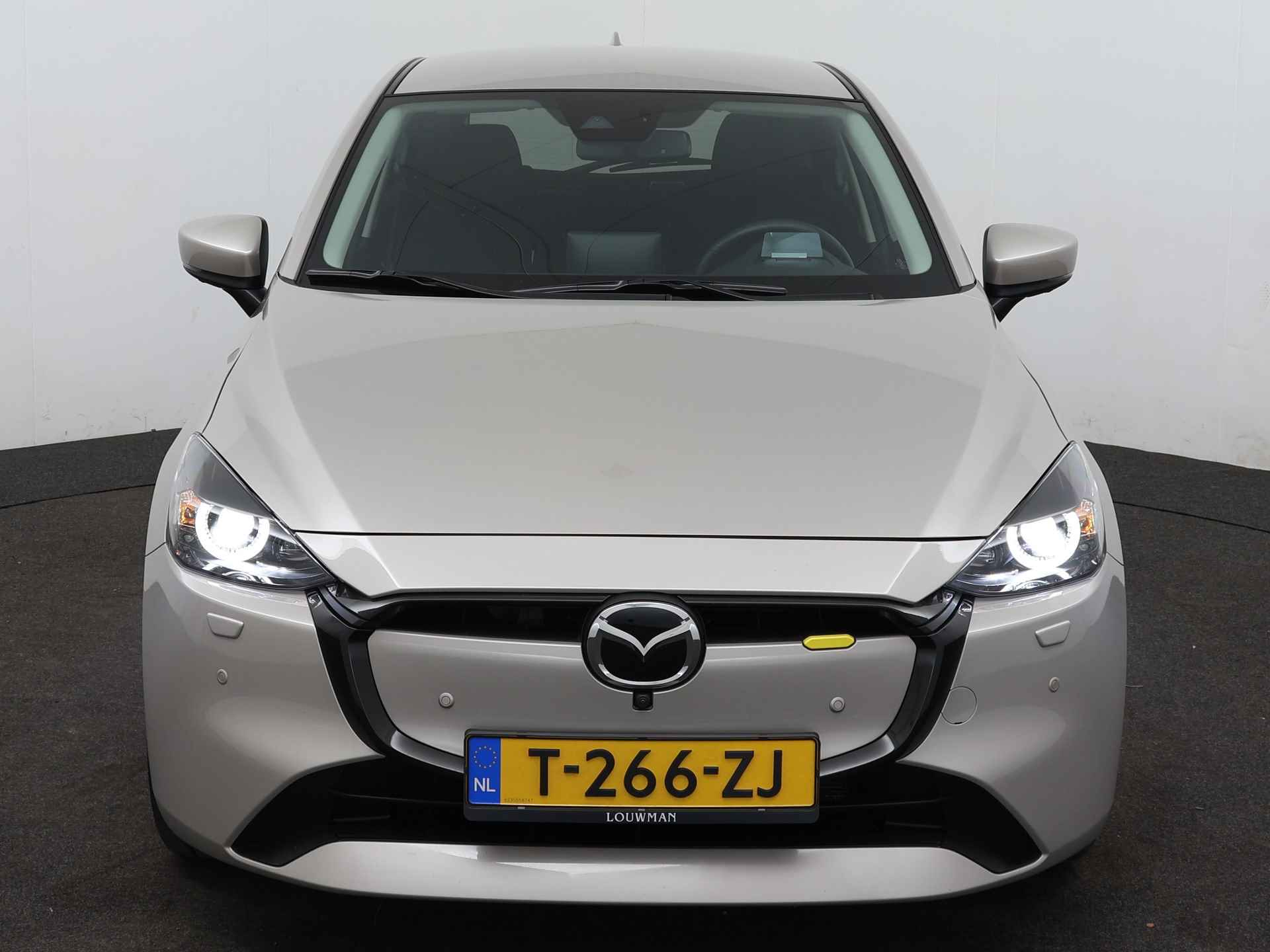 Mazda 2 1.5 e-SkyActiv-G 90 Exclusive-Line | Navigatie | 360 Camera | Parkeersensoren | Head up Display | Stoel en stuurwiel verwarmd | - 26/46