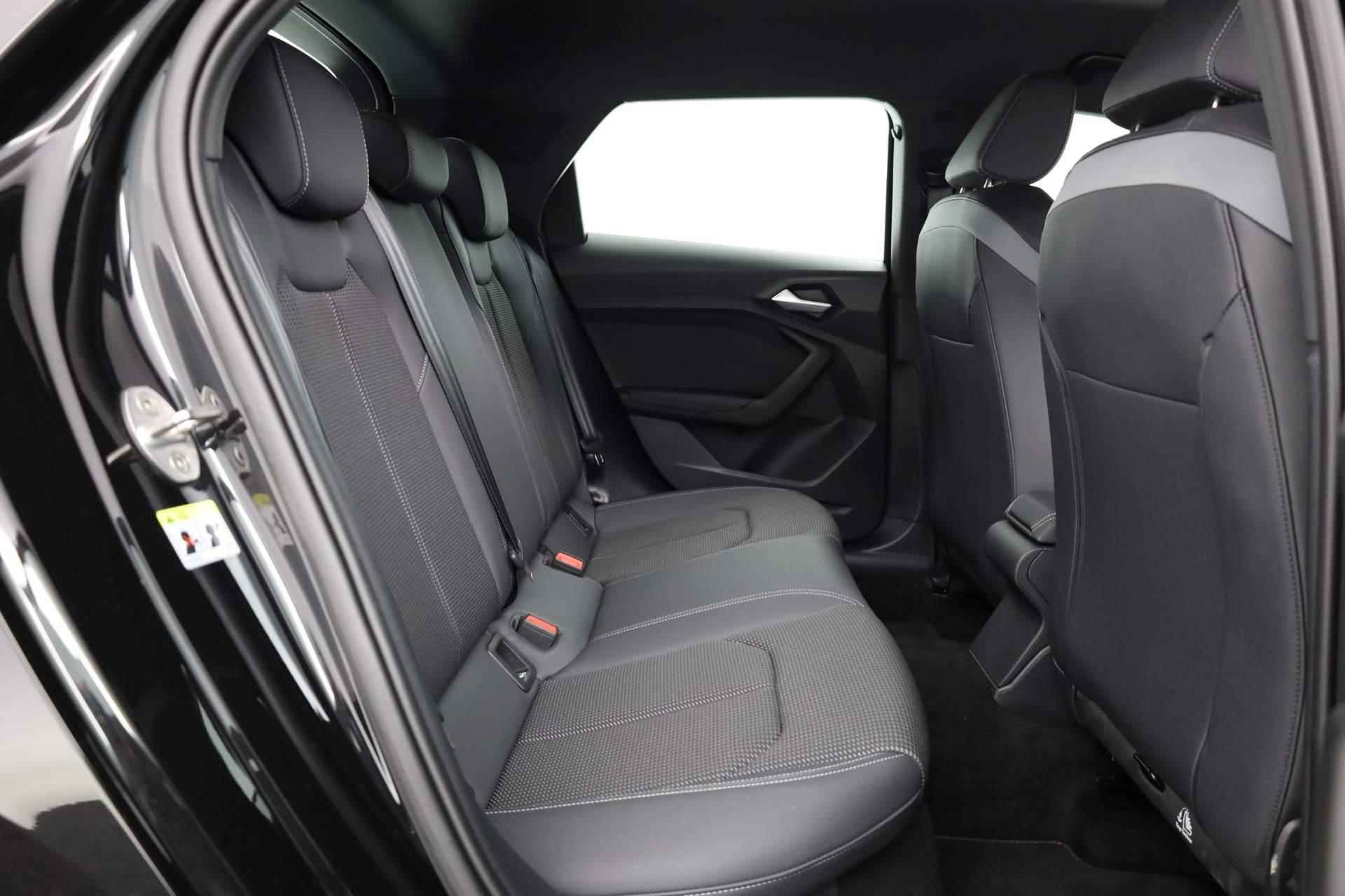 Audi A1 Sportback 25 TFSI 95PK S edition | Cruise | Airco | Apple Carplay / Android Auto | 17 inch - 34/35