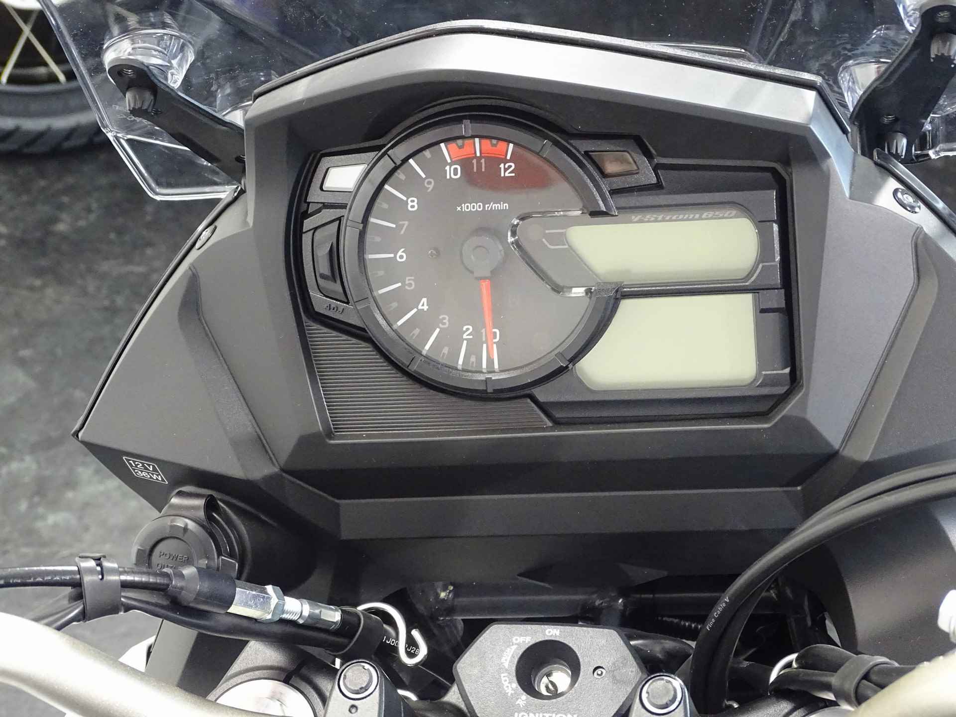 Suzuki DL 650 ABS - 8/11