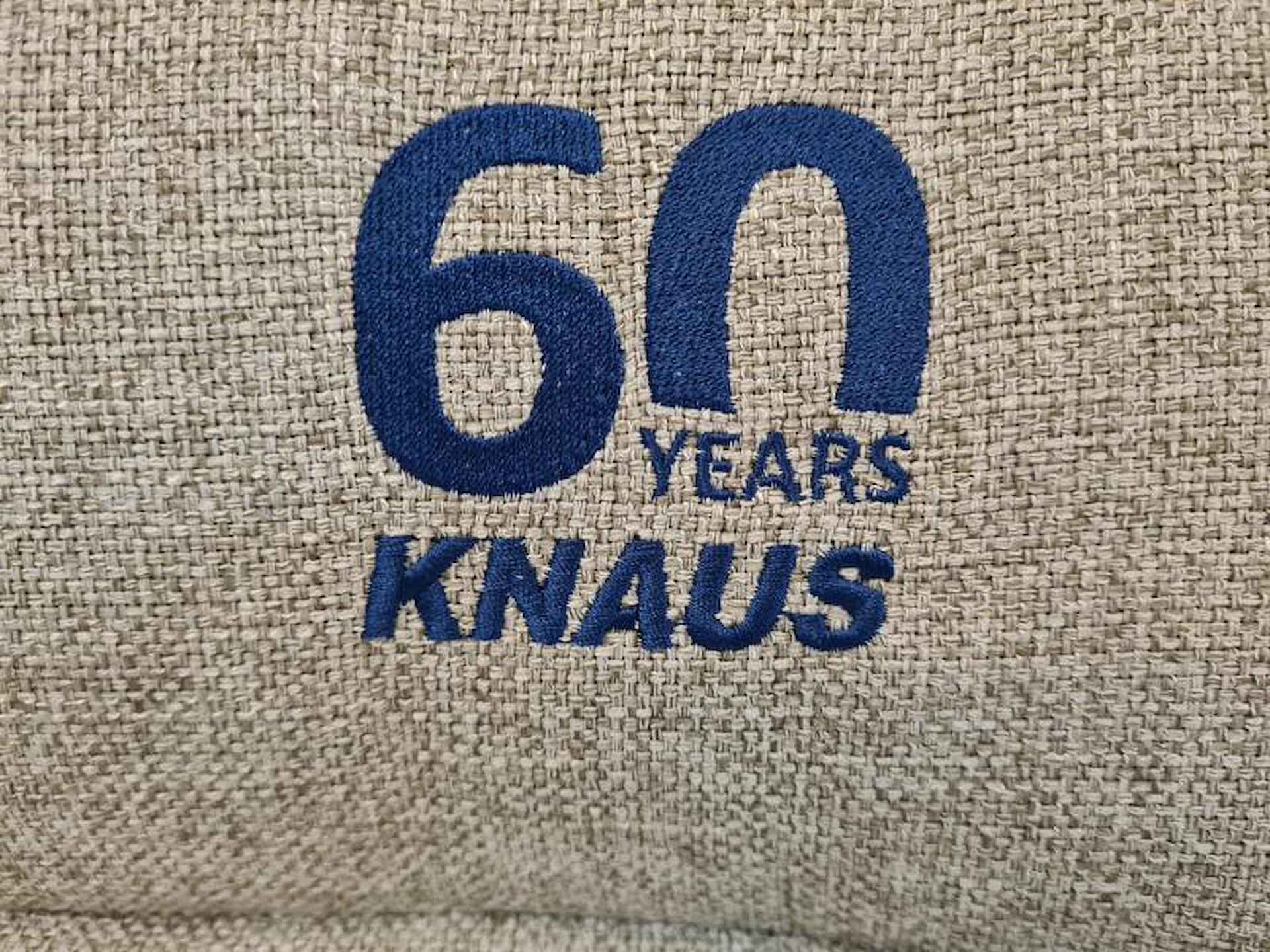 Knaus Sudwind 60 Years 420 QD Nieuw 2025! Grote keuken. - 15/20