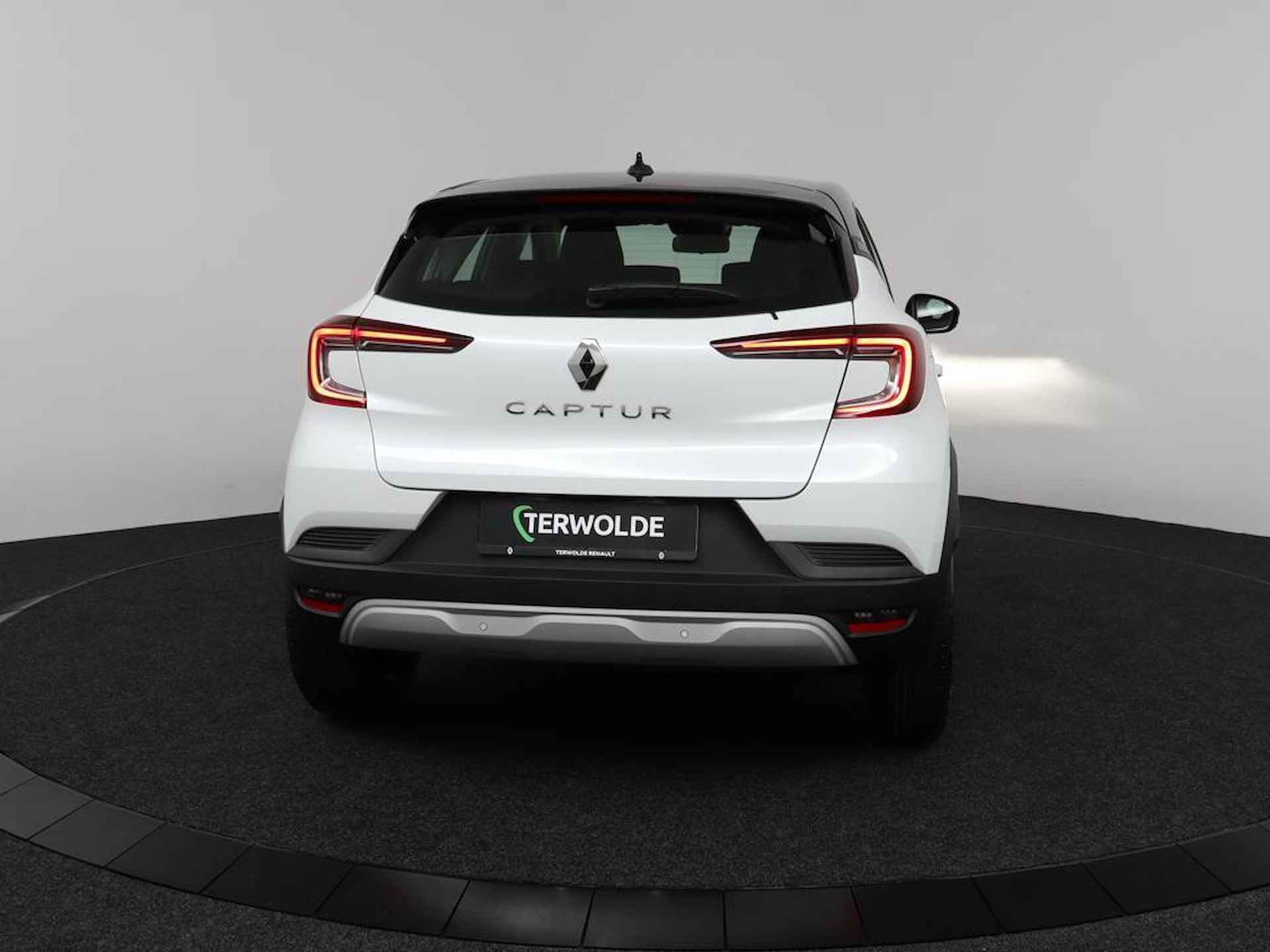 Renault Captur 1.0 TCe 90 evolution - 4/52