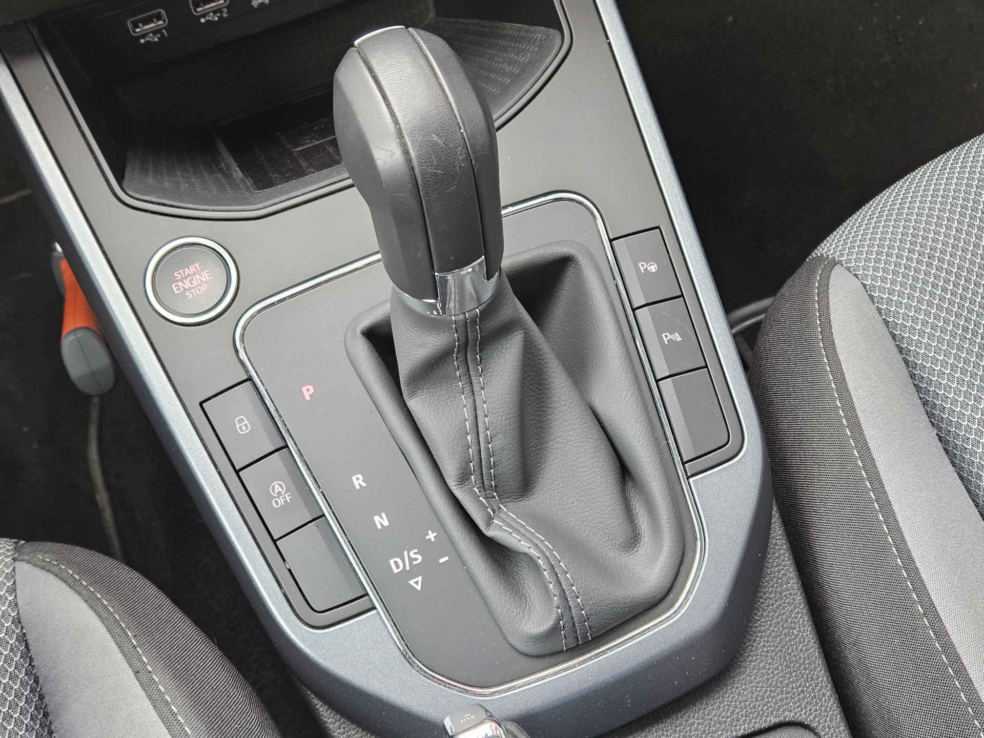 SEAT Arona 1.0 TSI Style Business Intense / DSG Automaat / BEATS Audio / Parkeersensoren rondom / Adaptive Cruise Control / - 22/30