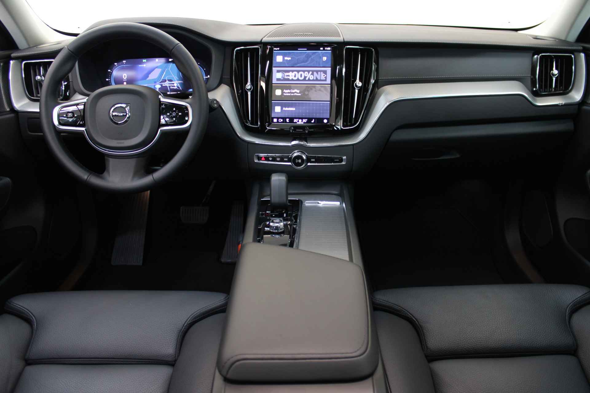 Volvo XC60 T6 350PK Ultimate Dark | Trekhaak | 360 Camera | HUD | Keyless | Panoramadak - 5/65