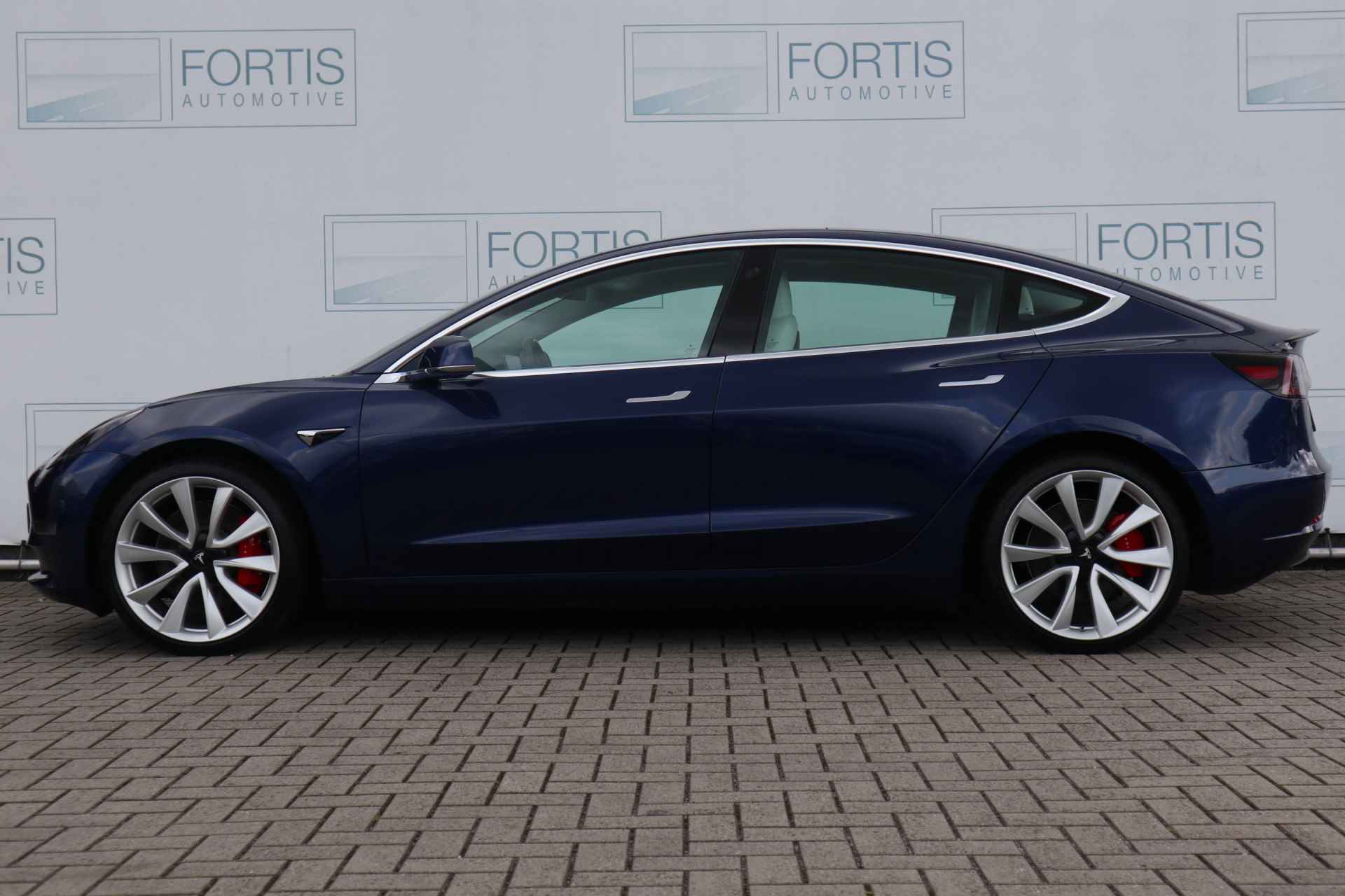 Tesla Model 3 Performance 75 kWh NL AUTO | LEDER | STOELVERW | PANO | - 10/31