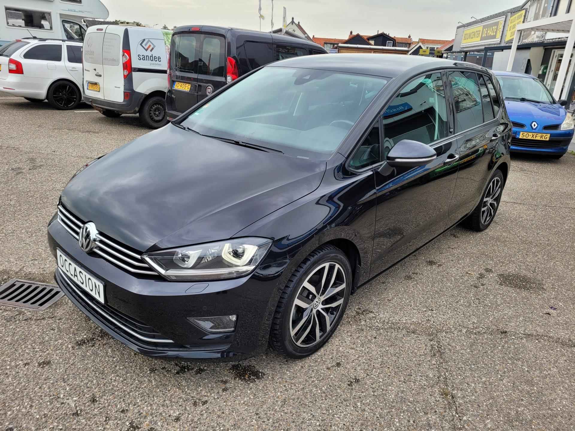 Volkswagen Golf Sportsvan 1.2 TSI Highline Business BlueMotion Automaat Sound Navi, Stoelverwarming, Parkeersensoren - 4/30