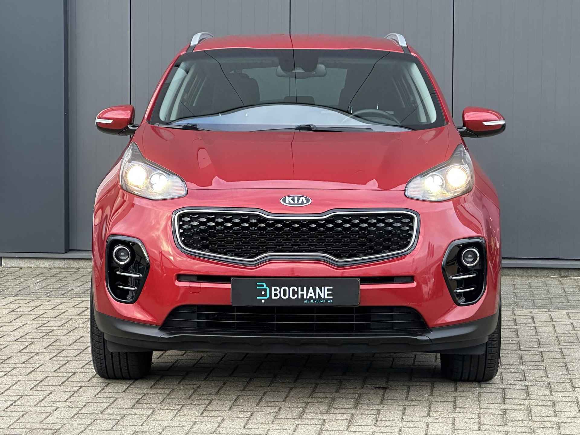 Kia Sportage 1.6 GDI First Edition | NL-auto | Trekhaak | All-season Banden | Camera | Navigatie | Clima - 14/35