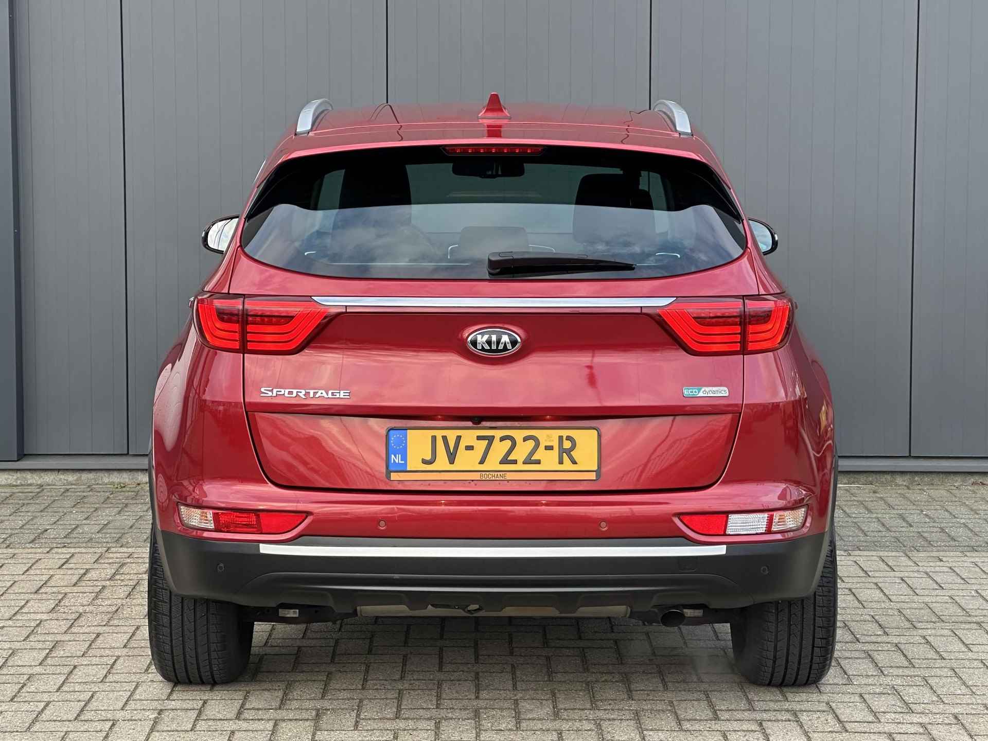 Kia Sportage 1.6 GDI First Edition | NL-auto | Trekhaak | All-season Banden | Camera | Navigatie | Clima - 15/35