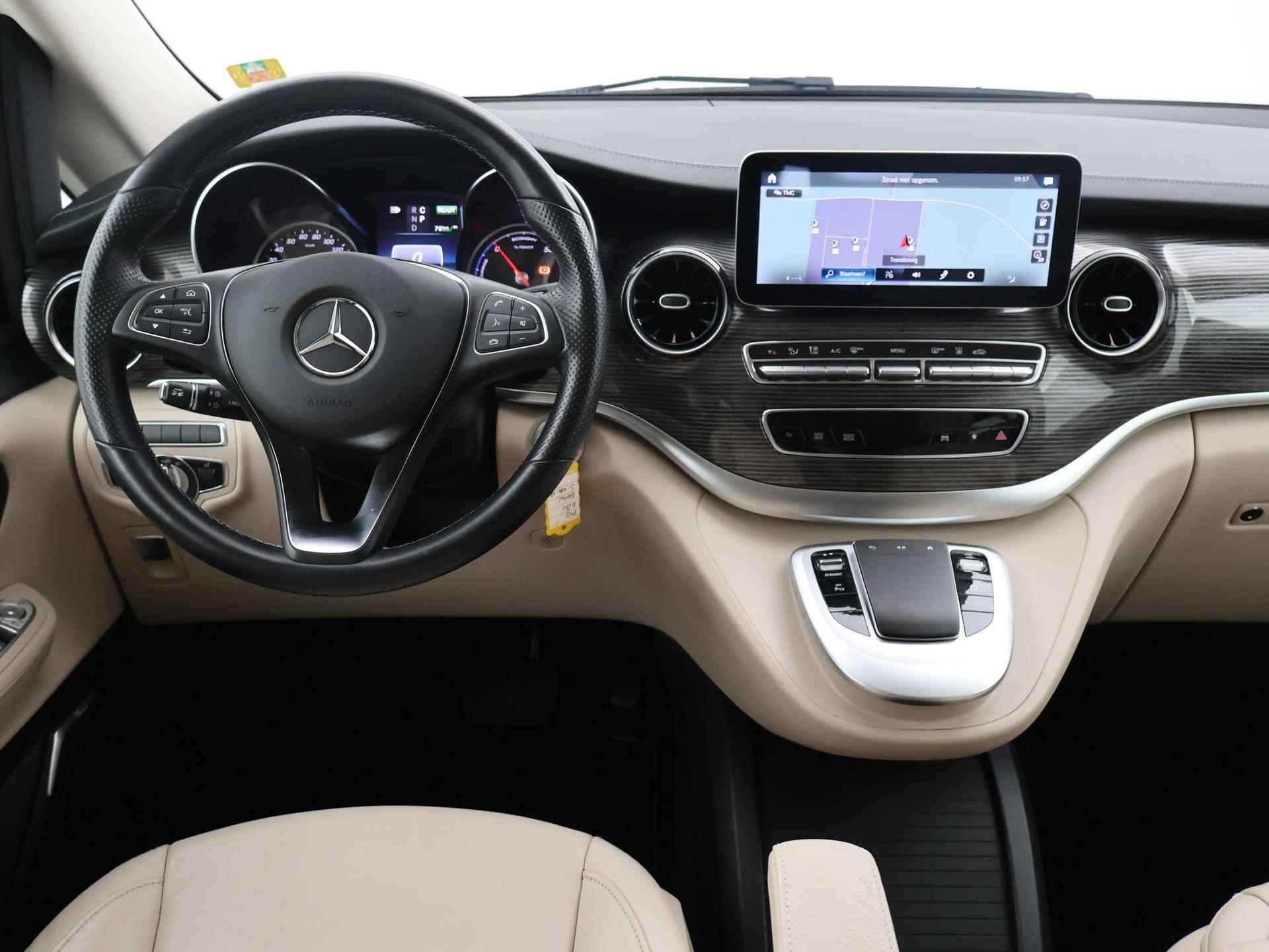 Mercedes-Benz EQV 300 L2 7-PERS AVANTGARDE B. SOLUTION LIMITED 90kWh + DISTRONIC+ / BURMESTER / 360 CAMERA / 19 INCH / SFEERVERLICHTING / LEDER - 4/70