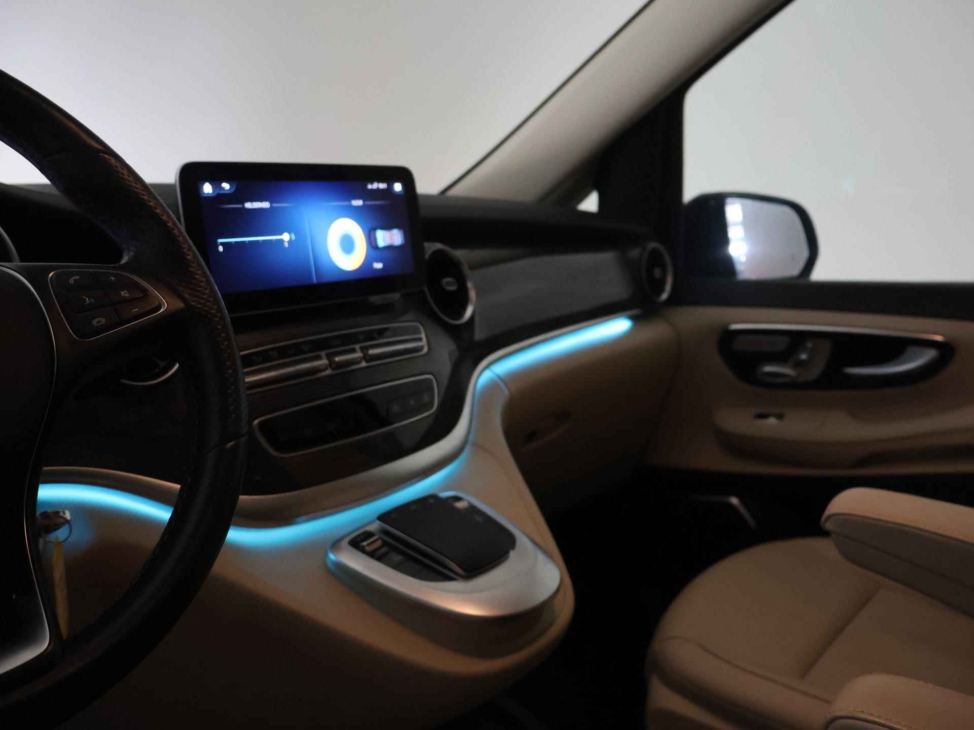 Mercedes-Benz EQV 300 L2 7-PERS AVANTGARDE B. SOLUTION LIMITED 90kWh + DISTRONIC+ / BURMESTER / 360 CAMERA / 19 INCH / SFEERVERLICHTING / LEDER - 26/70