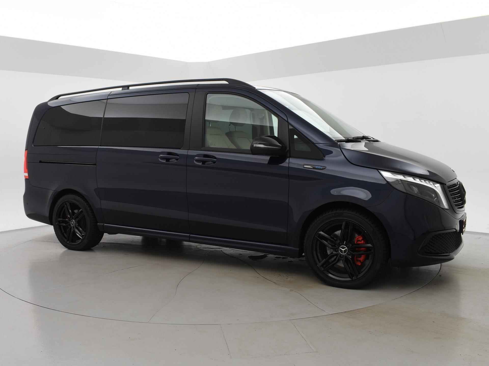 Mercedes-Benz EQV 300 L2 7-PERS AVANTGARDE B. SOLUTION LIMITED 90kWh + DISTRONIC+ / BURMESTER / 360 CAMERA / 19 INCH / SFEERVERLICHTING / LEDER - 32/70