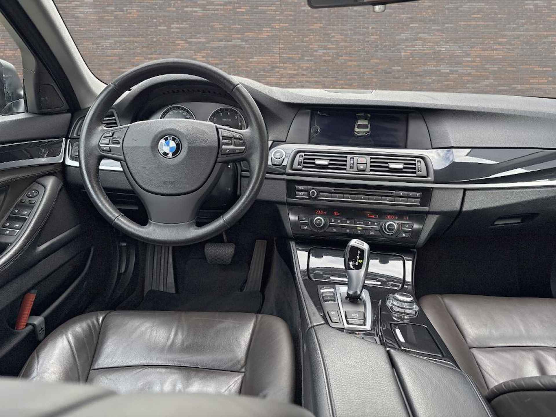 BMW 5 Serie 528xi High Executive LEDER XENON NAVIGATIE LMV CRUISE - 12/36