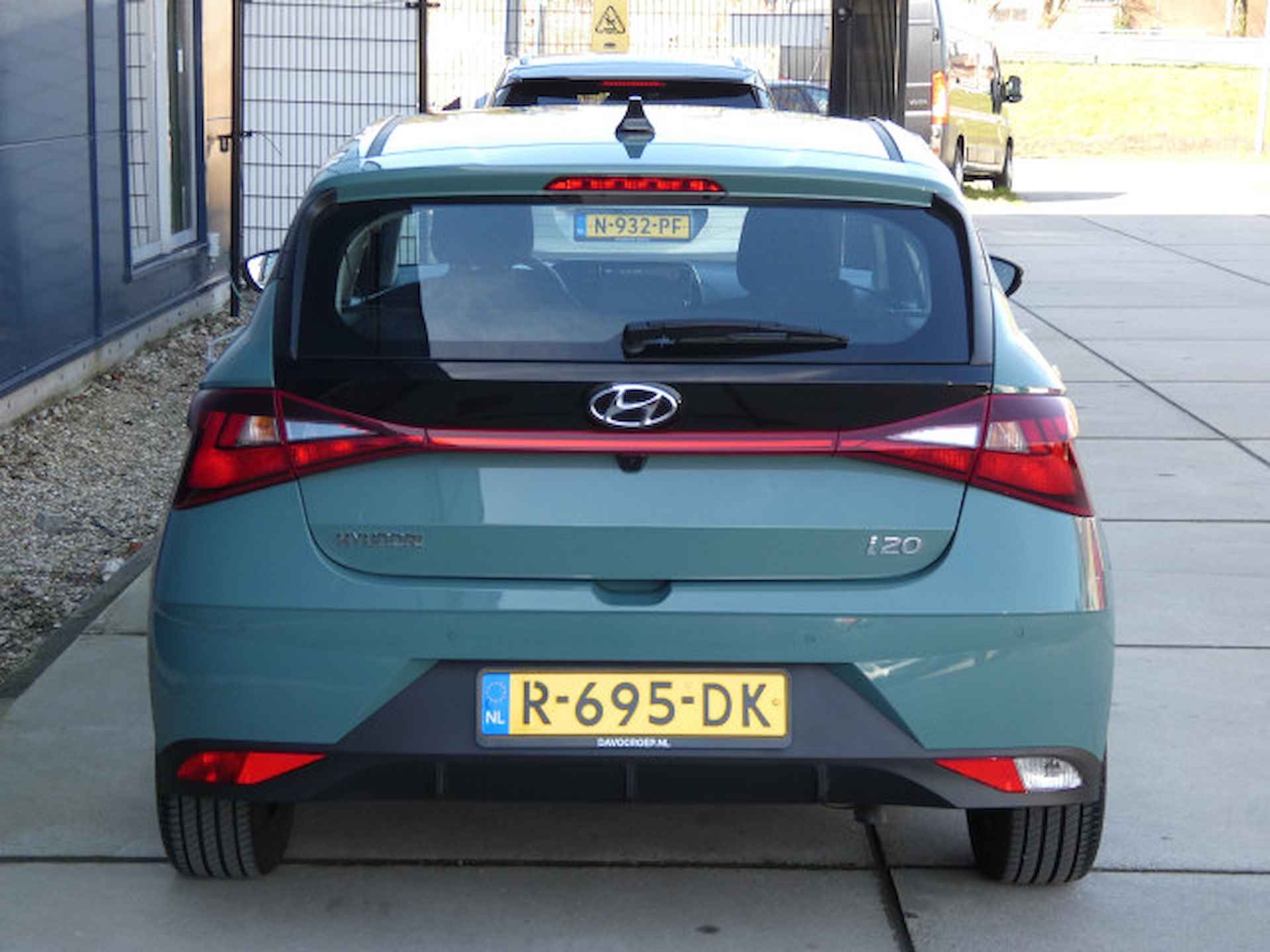 Hyundai i20 1.0 T-GDI Comfort Automaat | Parkeersensoren | Multimedia scherm - 26/35