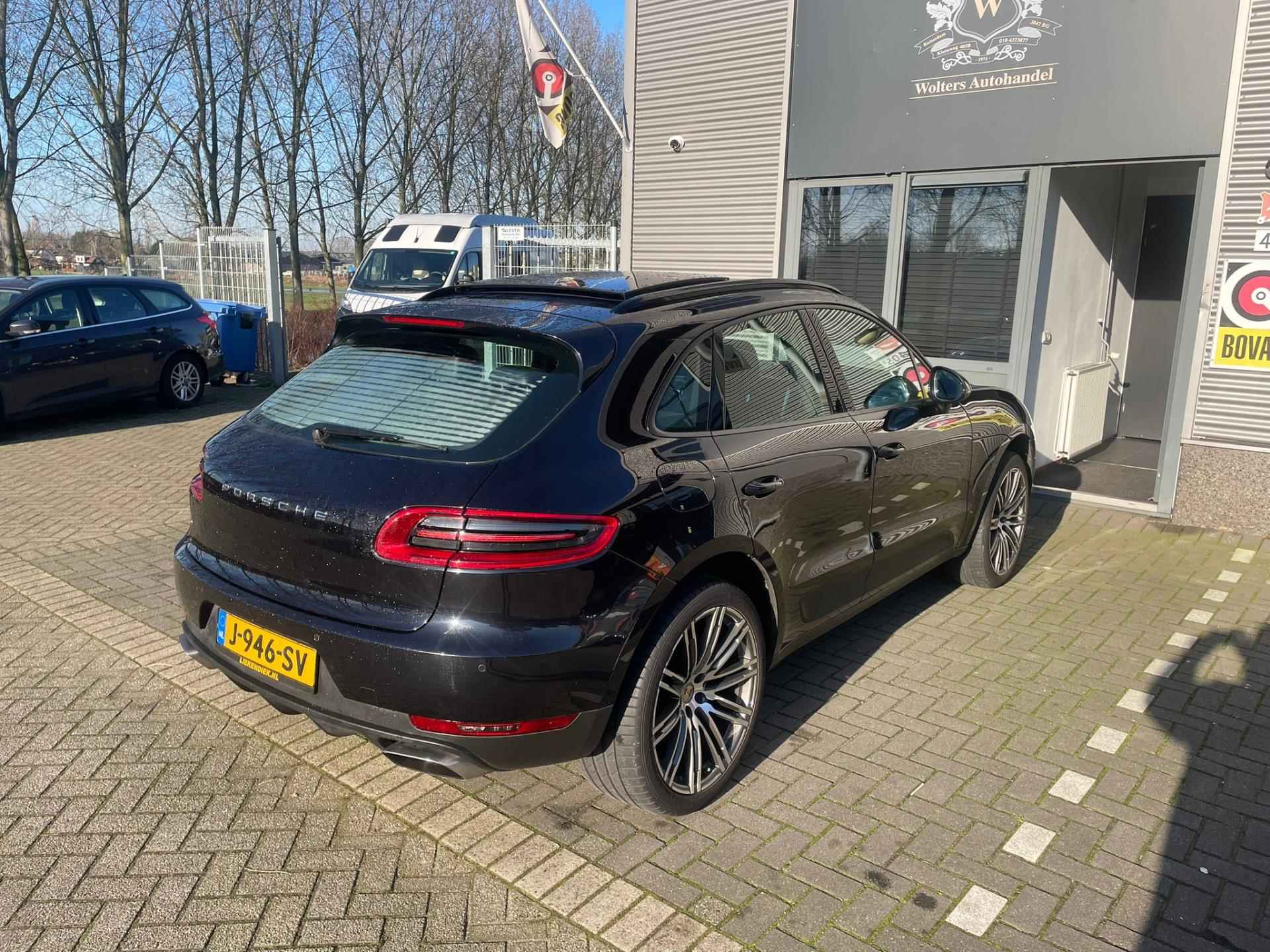 Porsche Macan 2.0 - 9/29